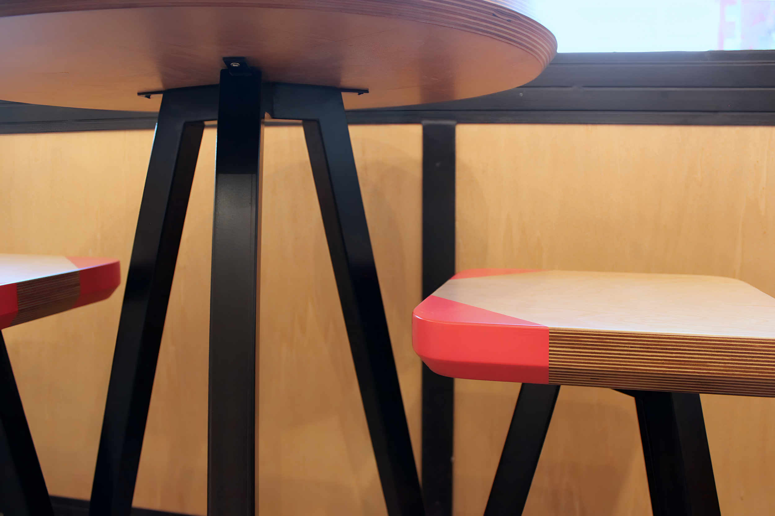 An image of the cafe.