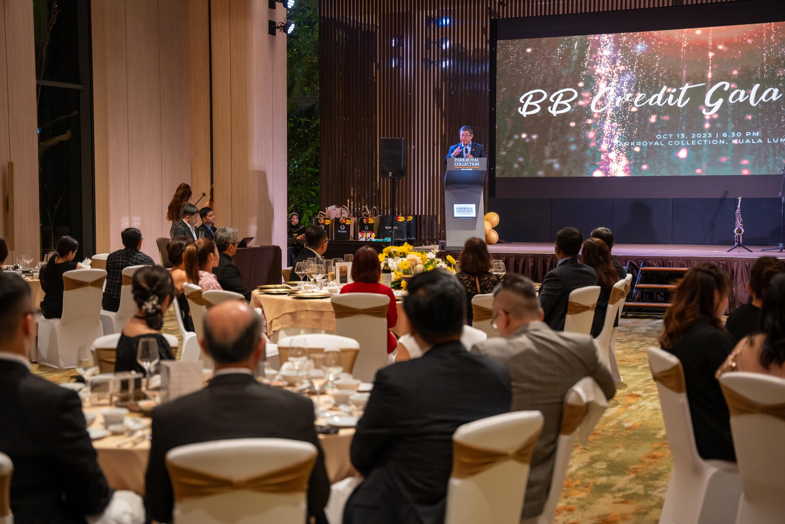 UOB GALA-135.jpg