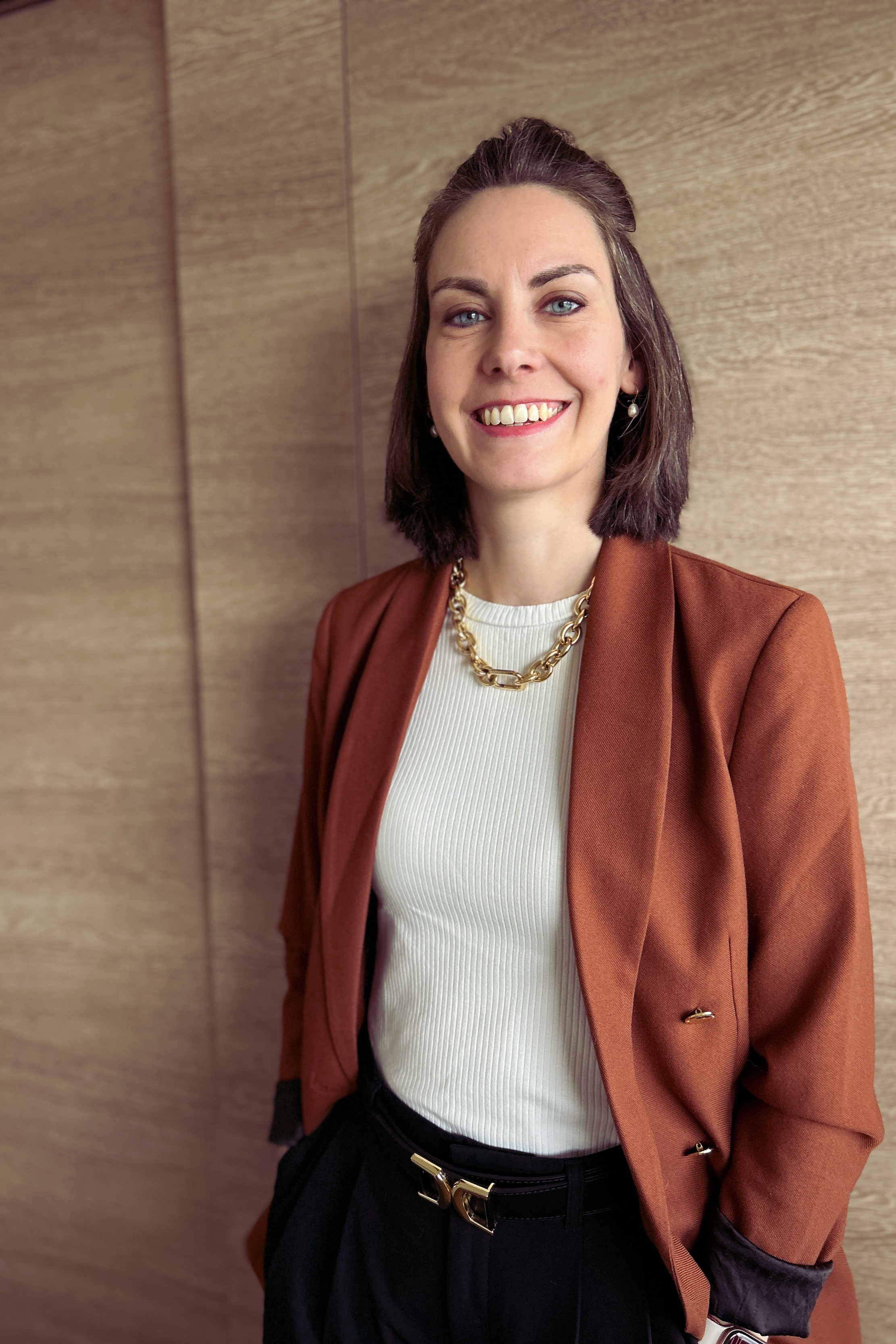 Evelyn Kessel: Komponistin, Dirigentin, Instrumentalpädagogin & Künstlerin