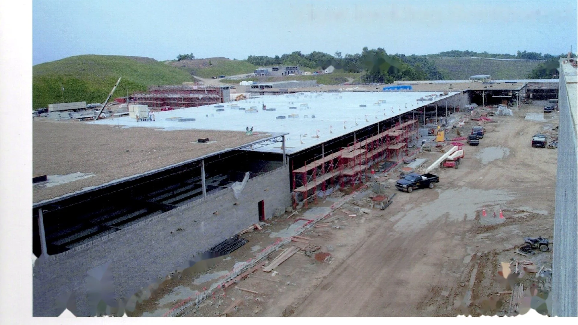 USP Big Sandy Construction Progress Snapshot - Building Enclosure Progress - May 21, 2001