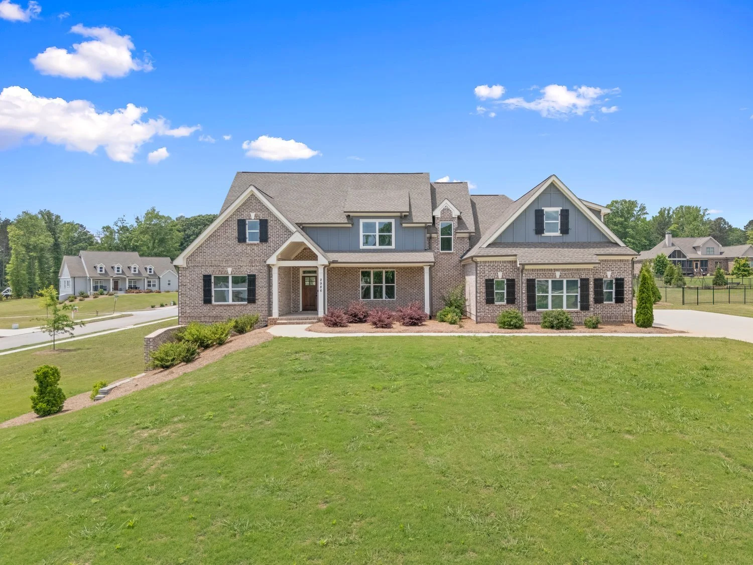 2986 Coralbell Dr