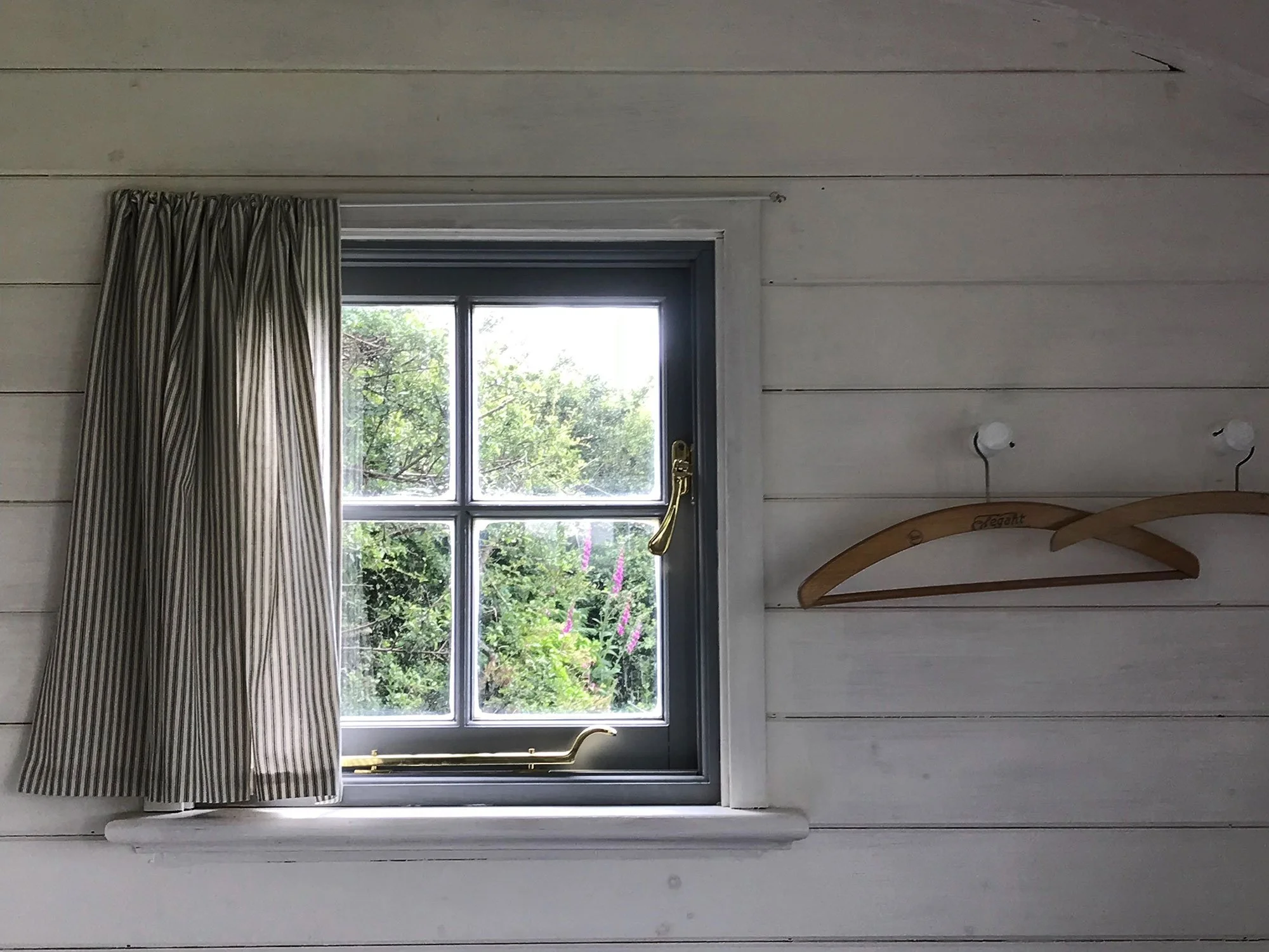 Shepherds hut bespoke windowr and interior