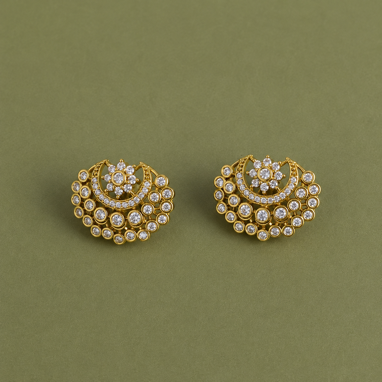 HALF MOON STUD EARRING