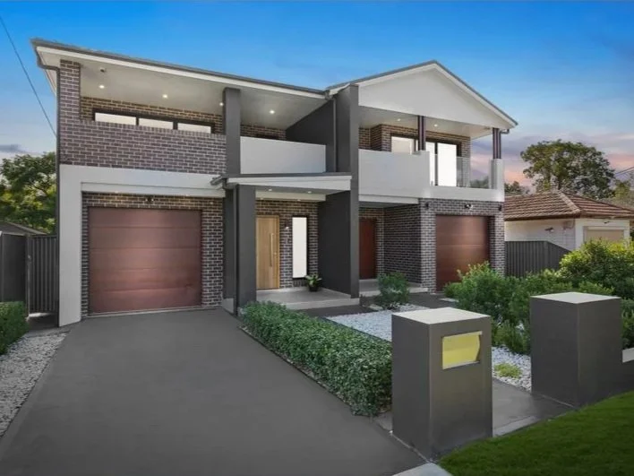 Image of duplex frontage
