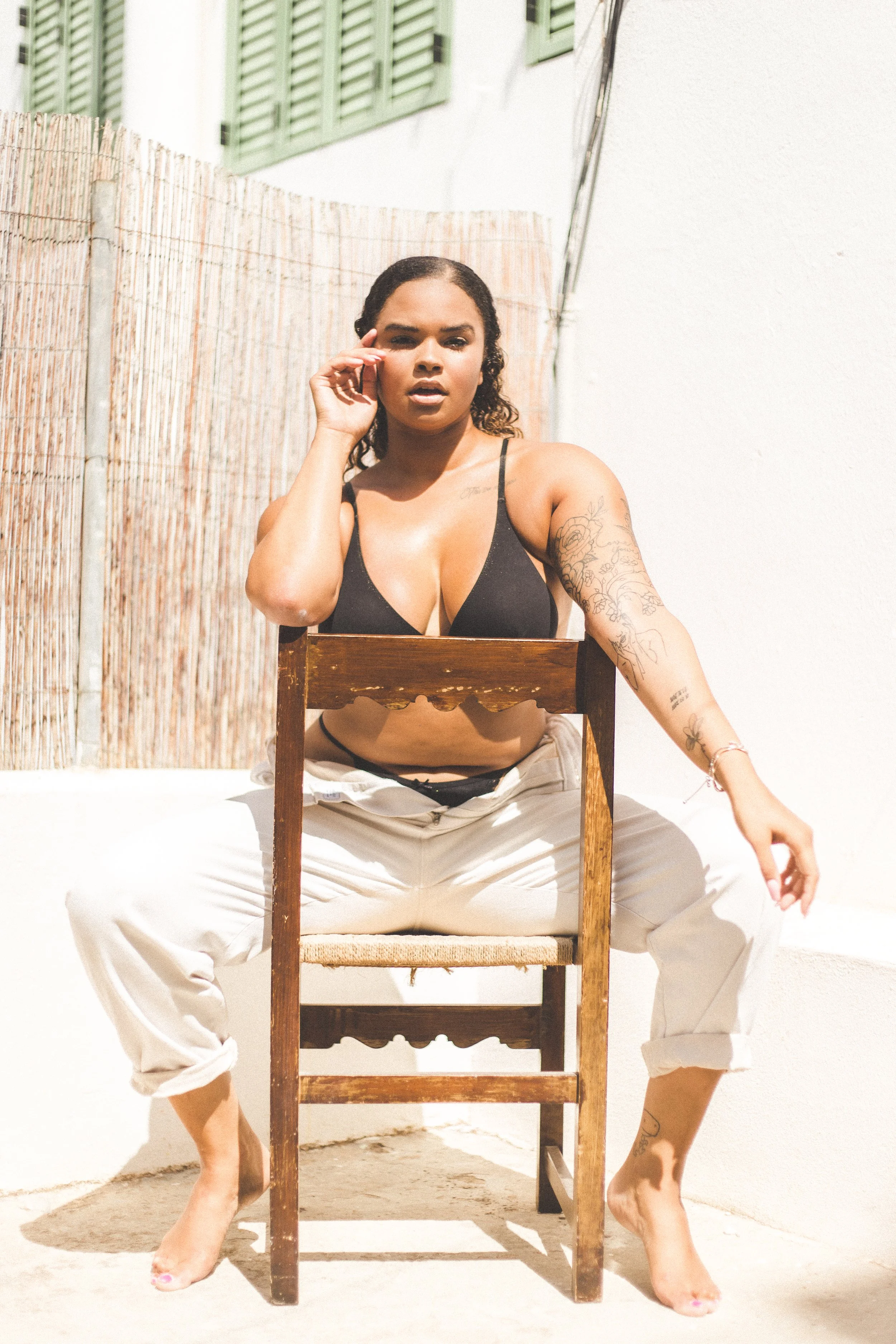 Curvy model photography. Fashion, lifestyle & editorial shoot in Ibiza with Alex Poole Media