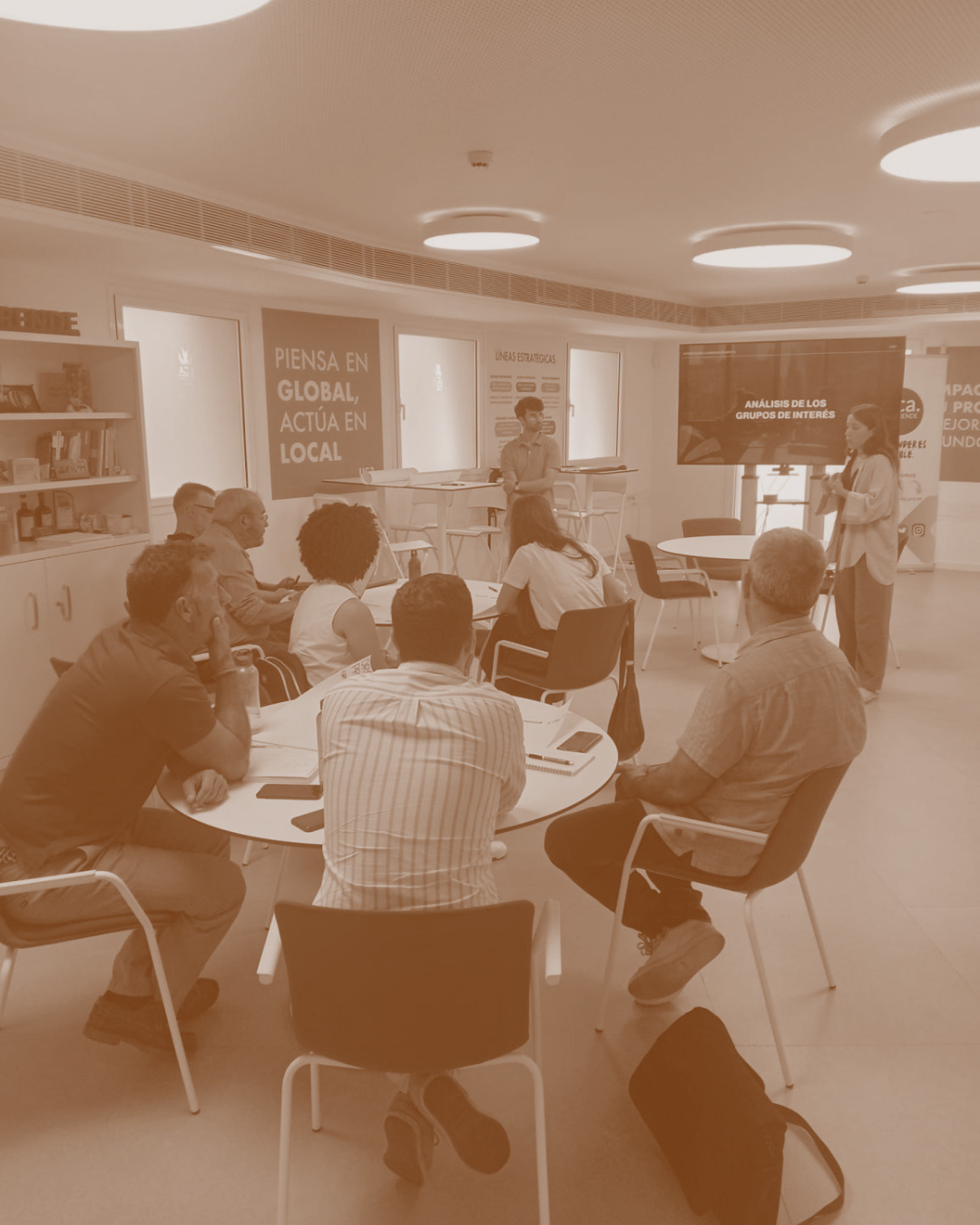 Taller participativo de análisis de grupos de interés y medición de impacto
