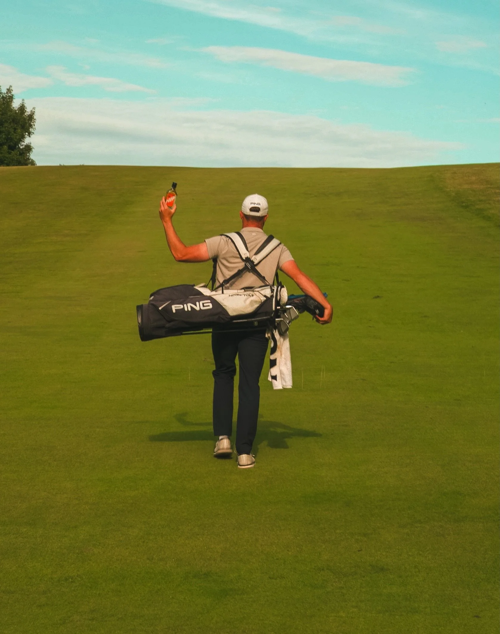 One for the back nine&hellip;. Or maybe the front. 

Always come prepared. 

#DrinkBetterNotBigger #DrinkHIP #Golf #19thhole