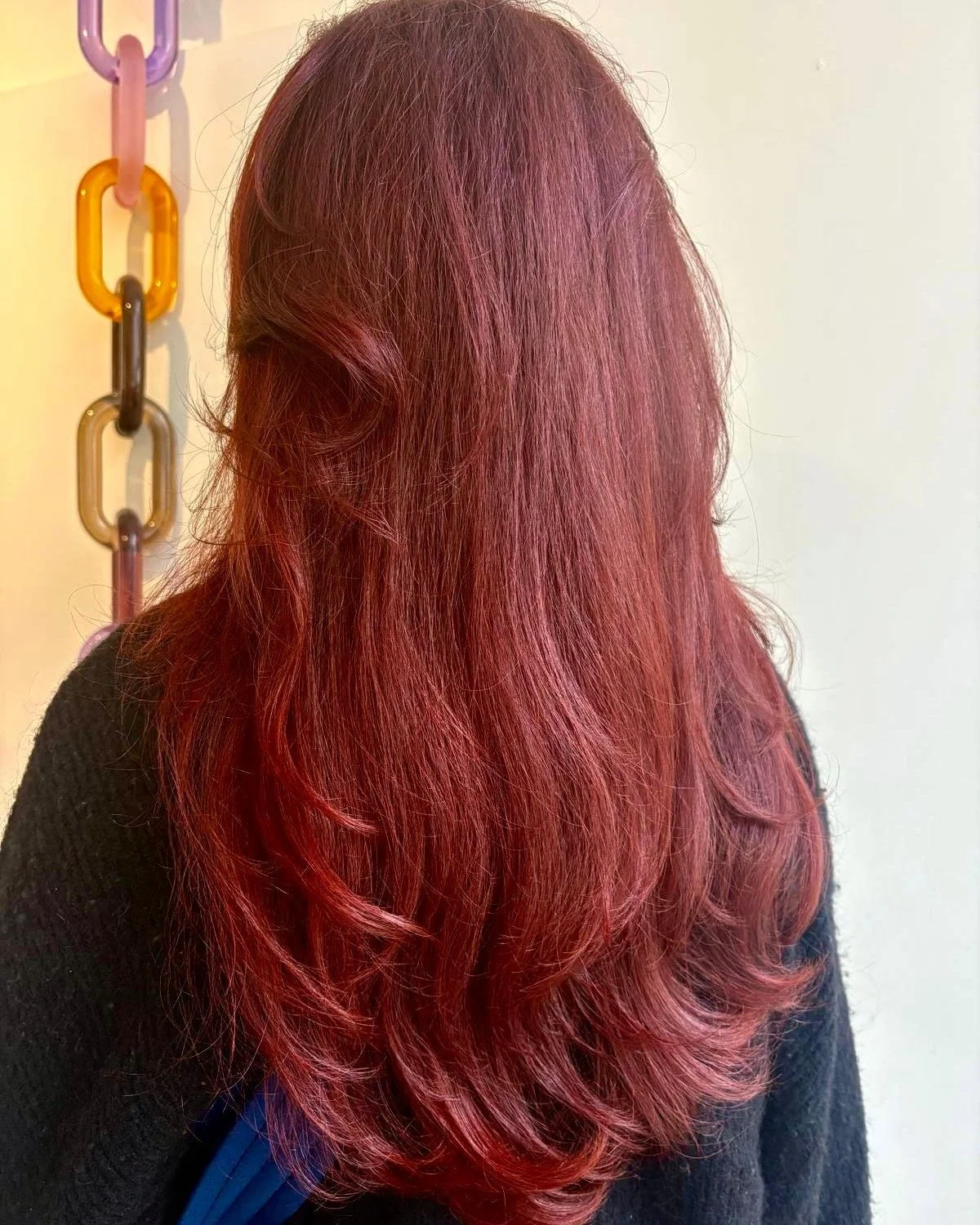 ❤️ Redhead refresh ❤️

Keeping copper vibrant is an art ✨

A fresh touch-up, renewed shine and that rich copper glow we're obsessed with.

Because great hair colour isn't just about the first appointment, it's about maintaining the magic. ✨

#redhead