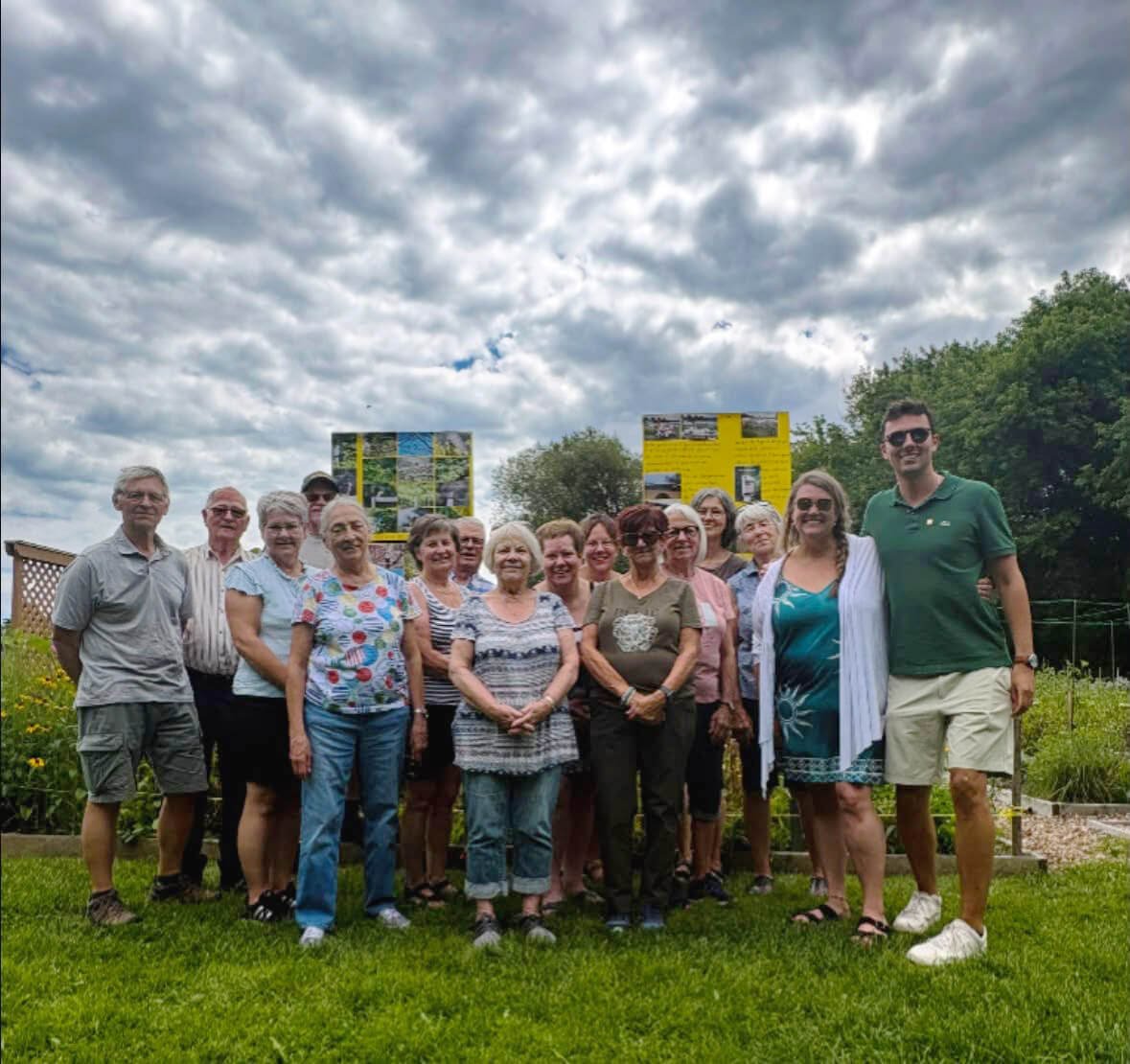 Bénévoles du jardin communautaire du Service d'entraide de St-Etienne