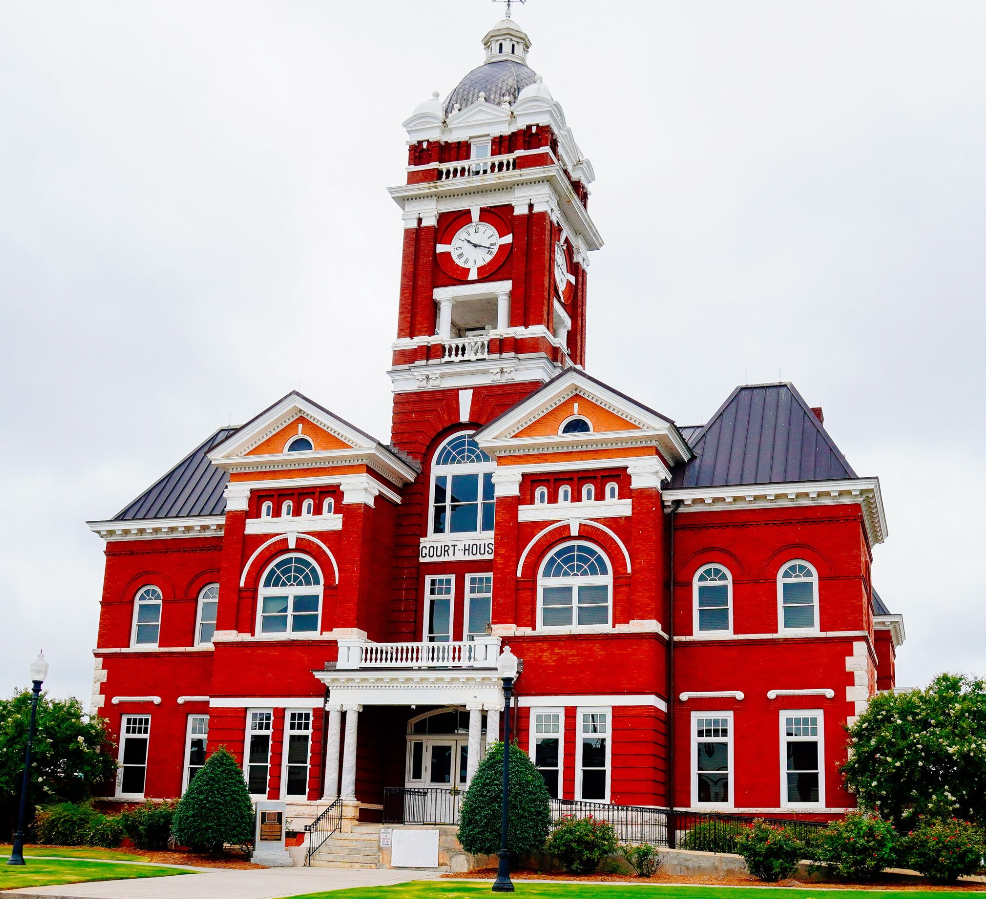 Forsyth Georgia Courthouse on the Square