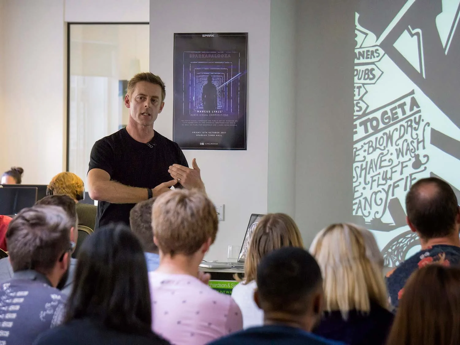 Vic Lee leading a workshop on creativity and observation