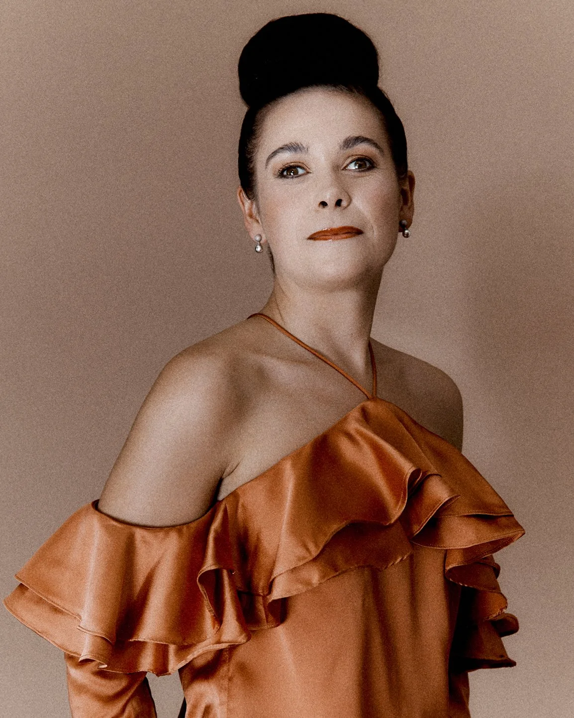 Taylor Portrait Standing Side on.jpg
