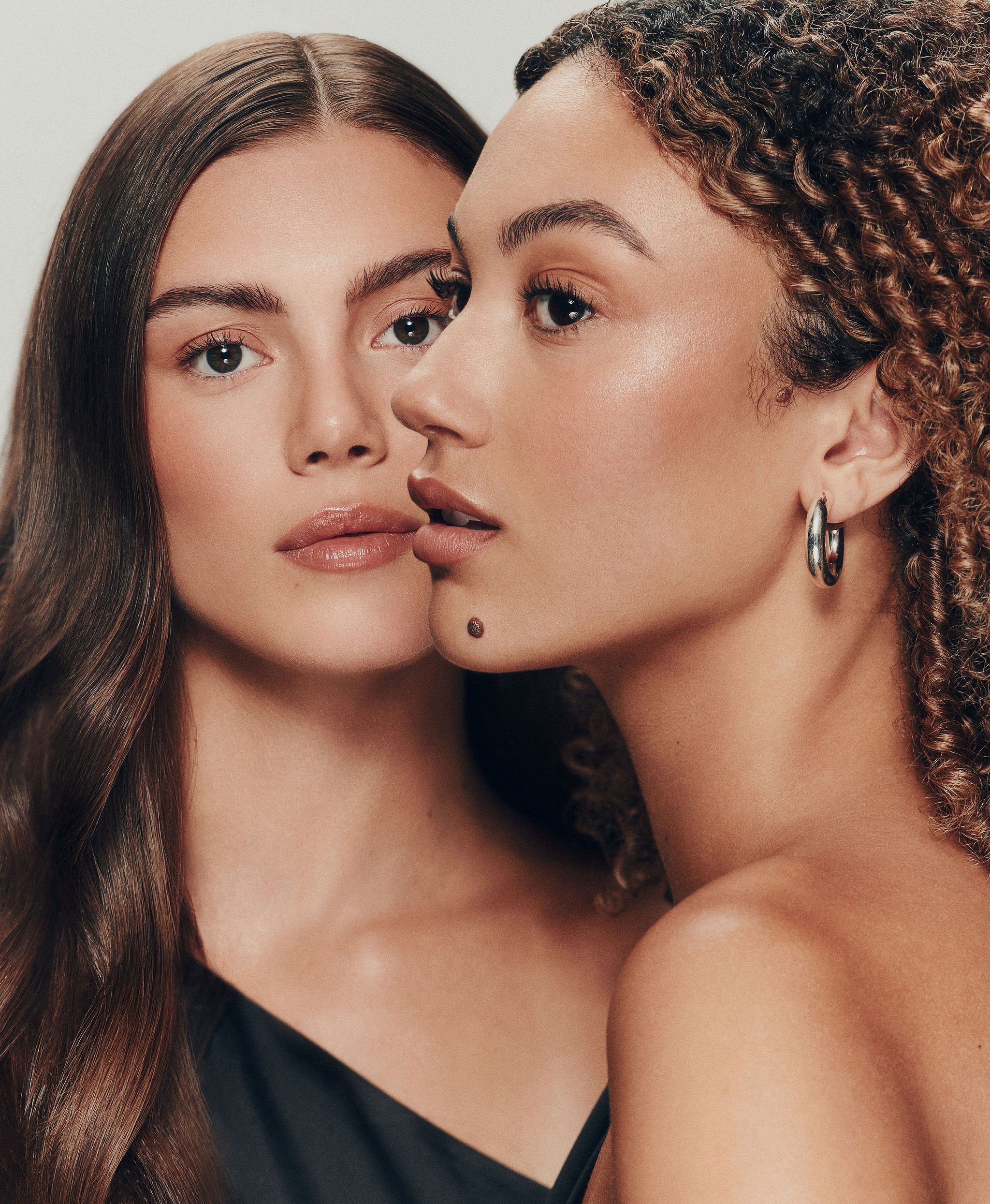 20240707_BeautyCreative_TORI_&_KELSEY_LOOK_1_0549.jpg