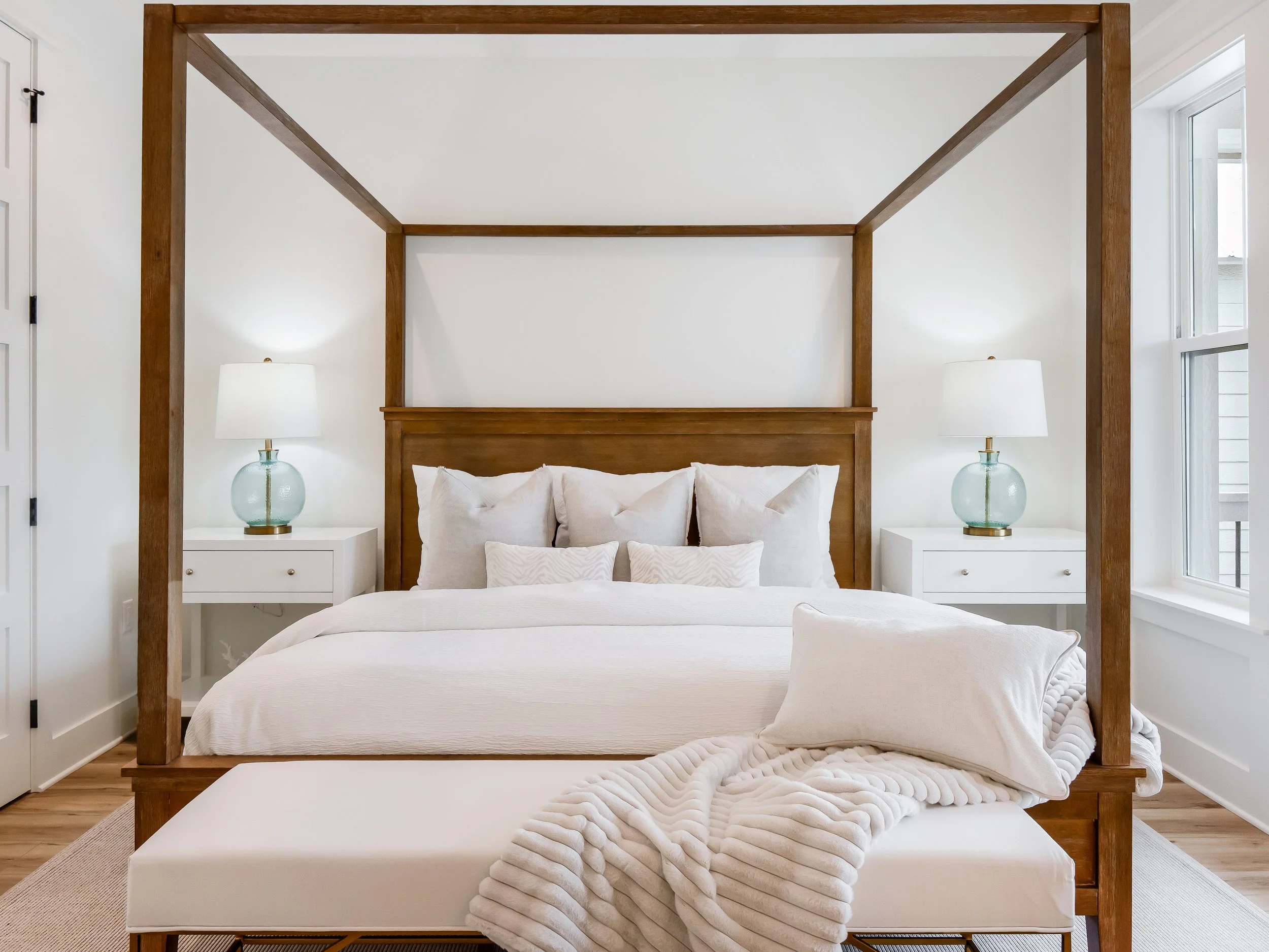 Bedroom 1 .JPG