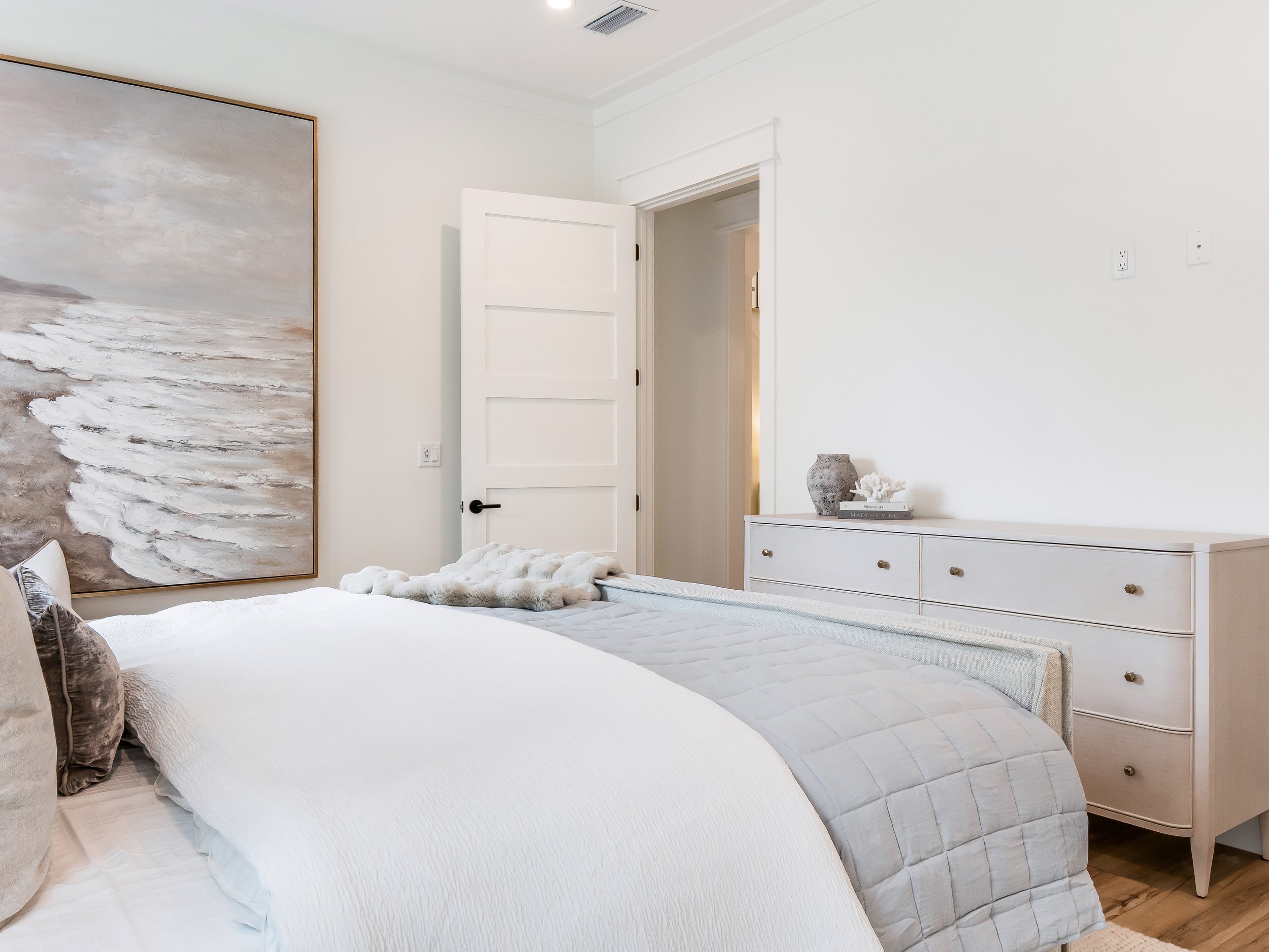 Primary Bedroom.JPG