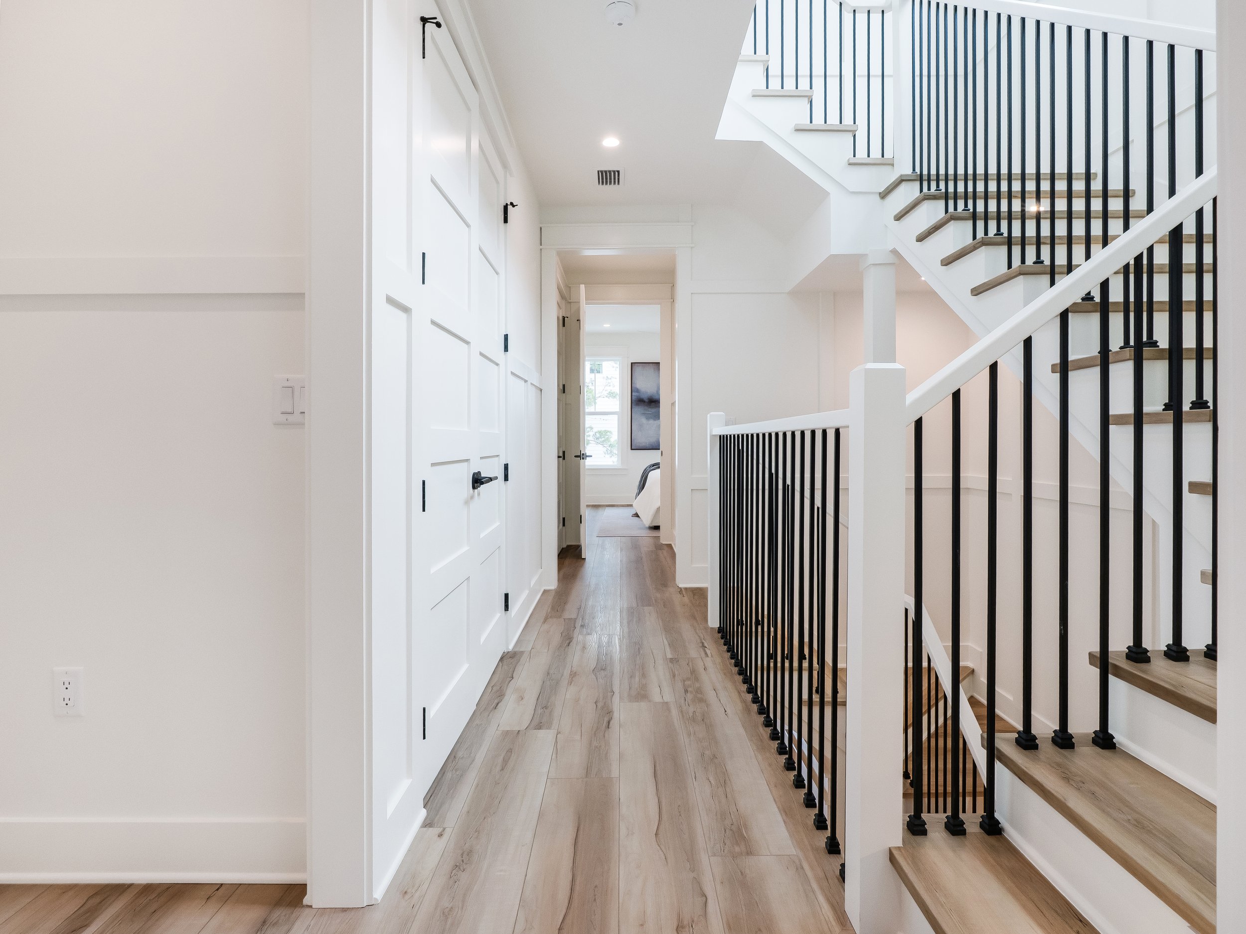 Hallway.JPG