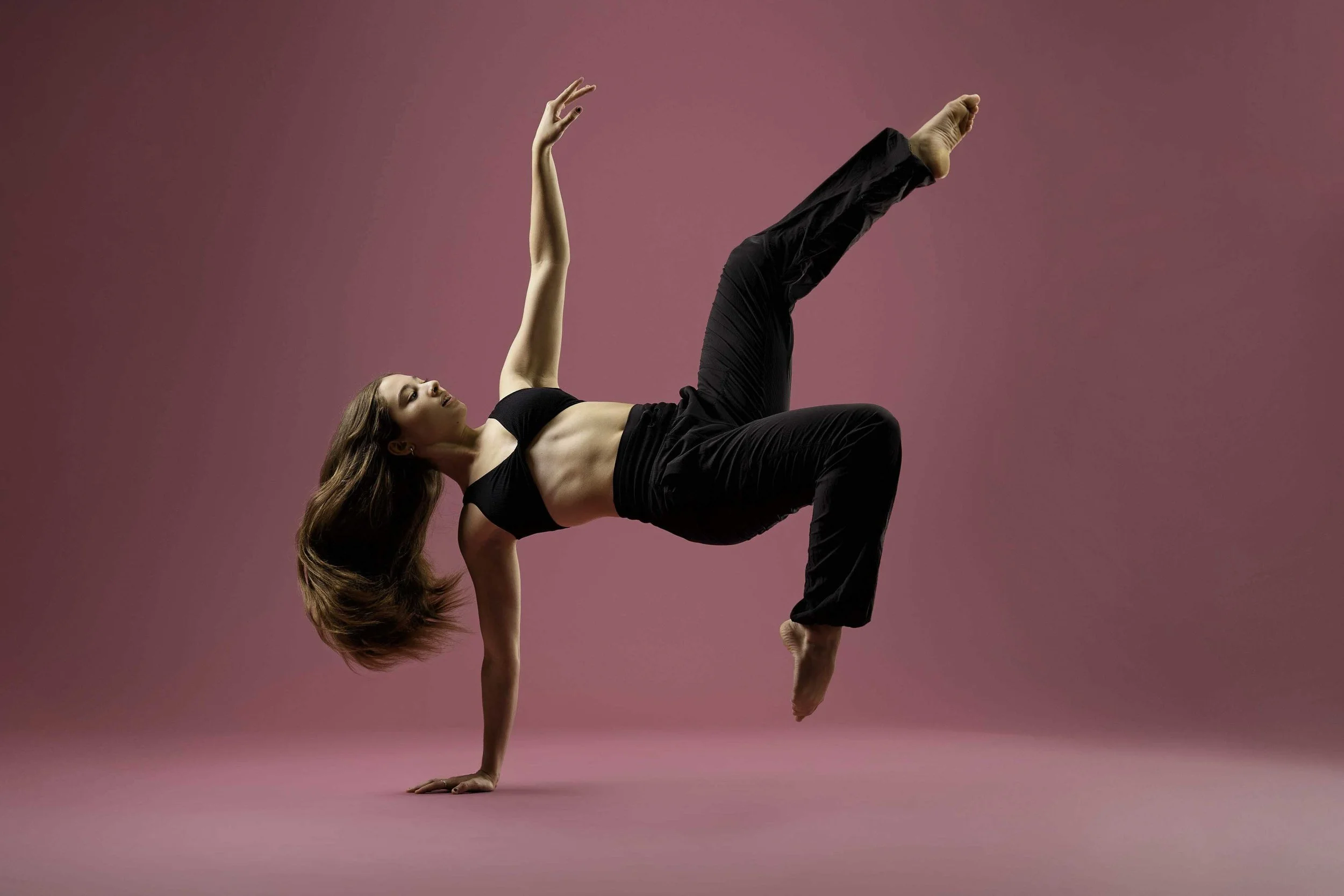 CENTERSTAGE_DANCE_0001.jpg