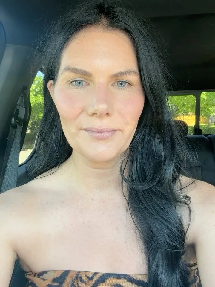 From stories over a week ago. I wanted to keep this on my feed for you. 

I have the perfect space to take client sessions (Littleton, Colorado) and will be opening up to my waitlist early July for sessions starting from September 1st onwards. 

I lo