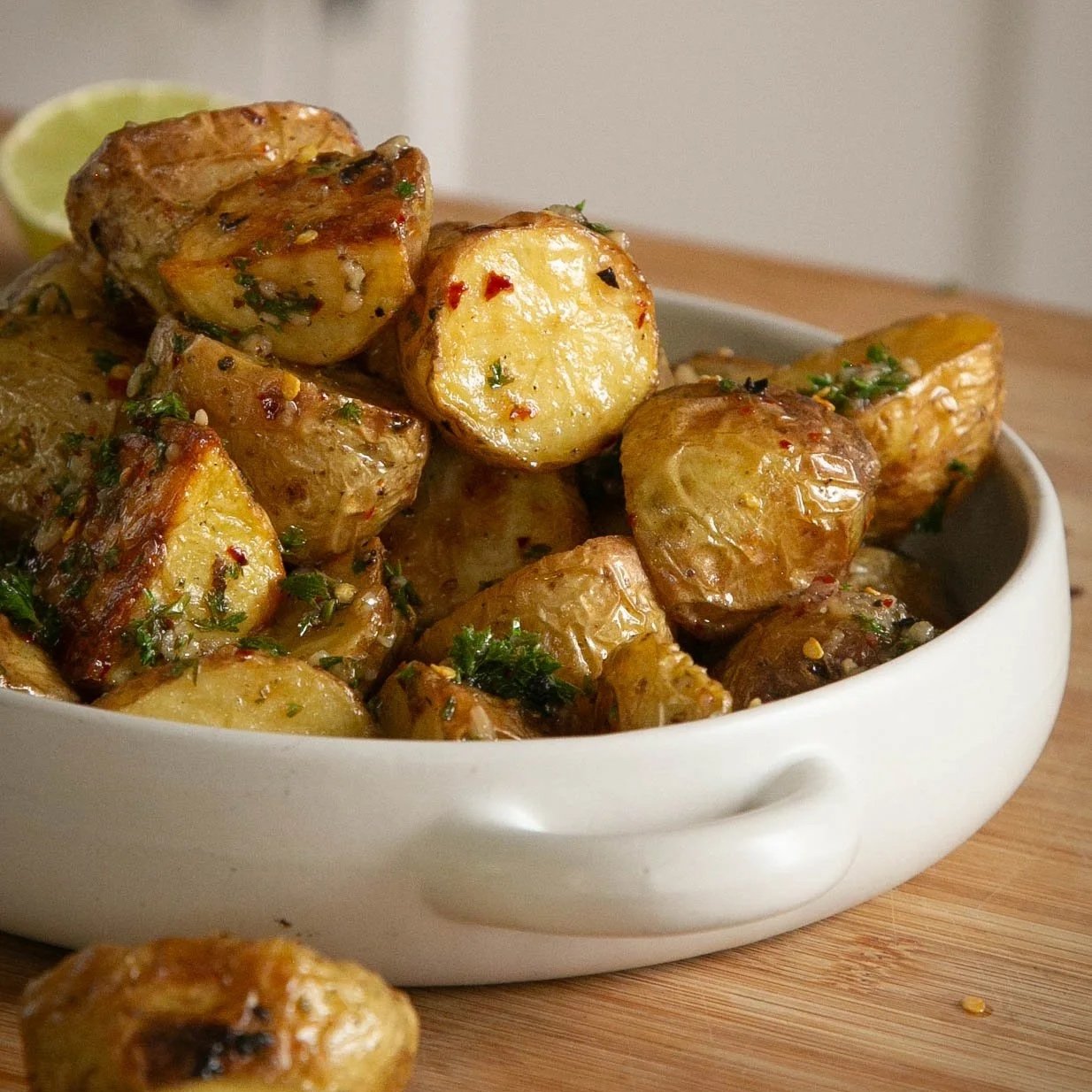 Batata Harra (Easy Lebanese Lemon Garlic Potatoes)