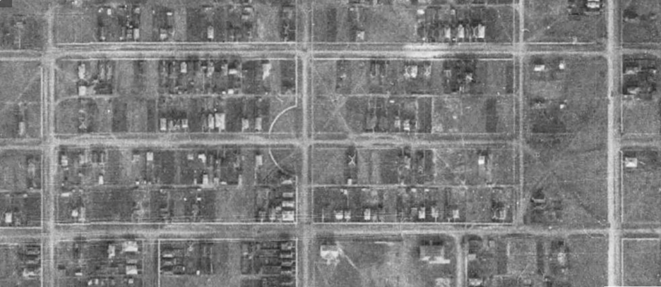 1924 aerial image of the intersection of 19 Avenue and 2 Street NW. Digital Collections, University of Calgary.