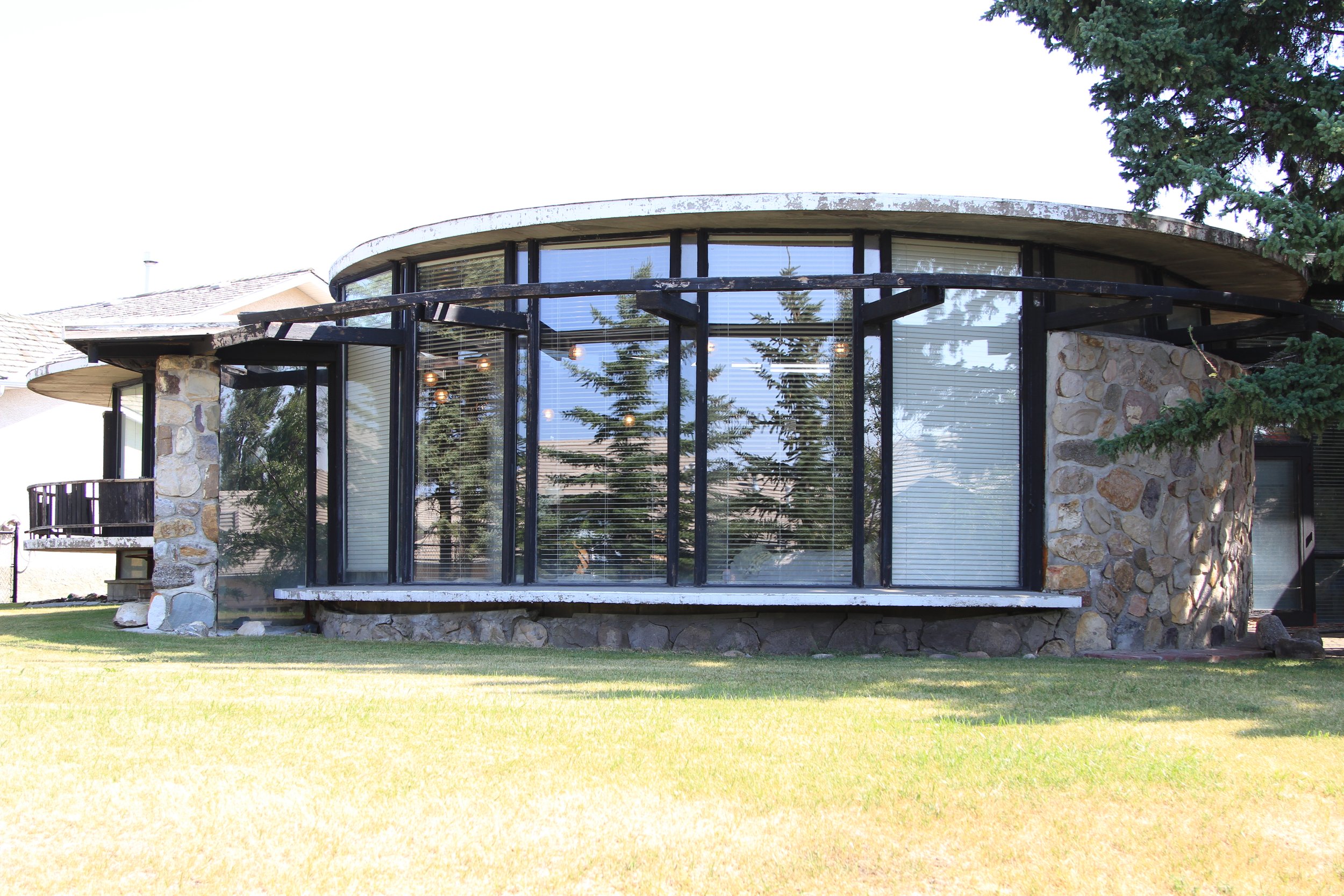 Modern Architecture: Residential Homes in Calgary 