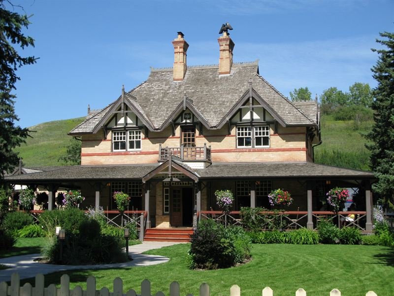 Historic Ranch Houses of Calgary