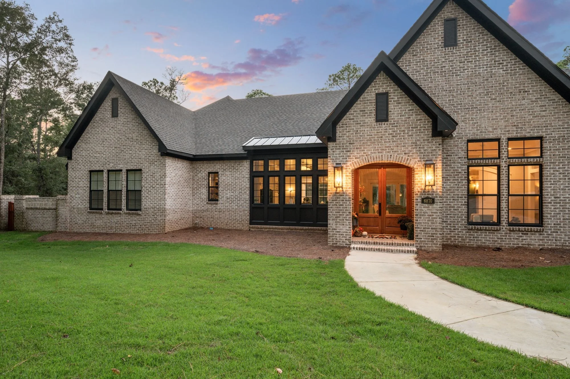 6870 Oak Point Ln - Ryan Creel-199.jpg
