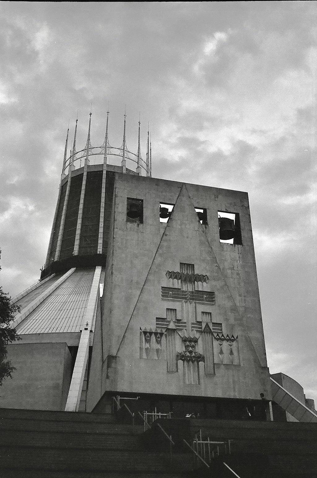 Liverpool Metropolitan Cathedral (Front)