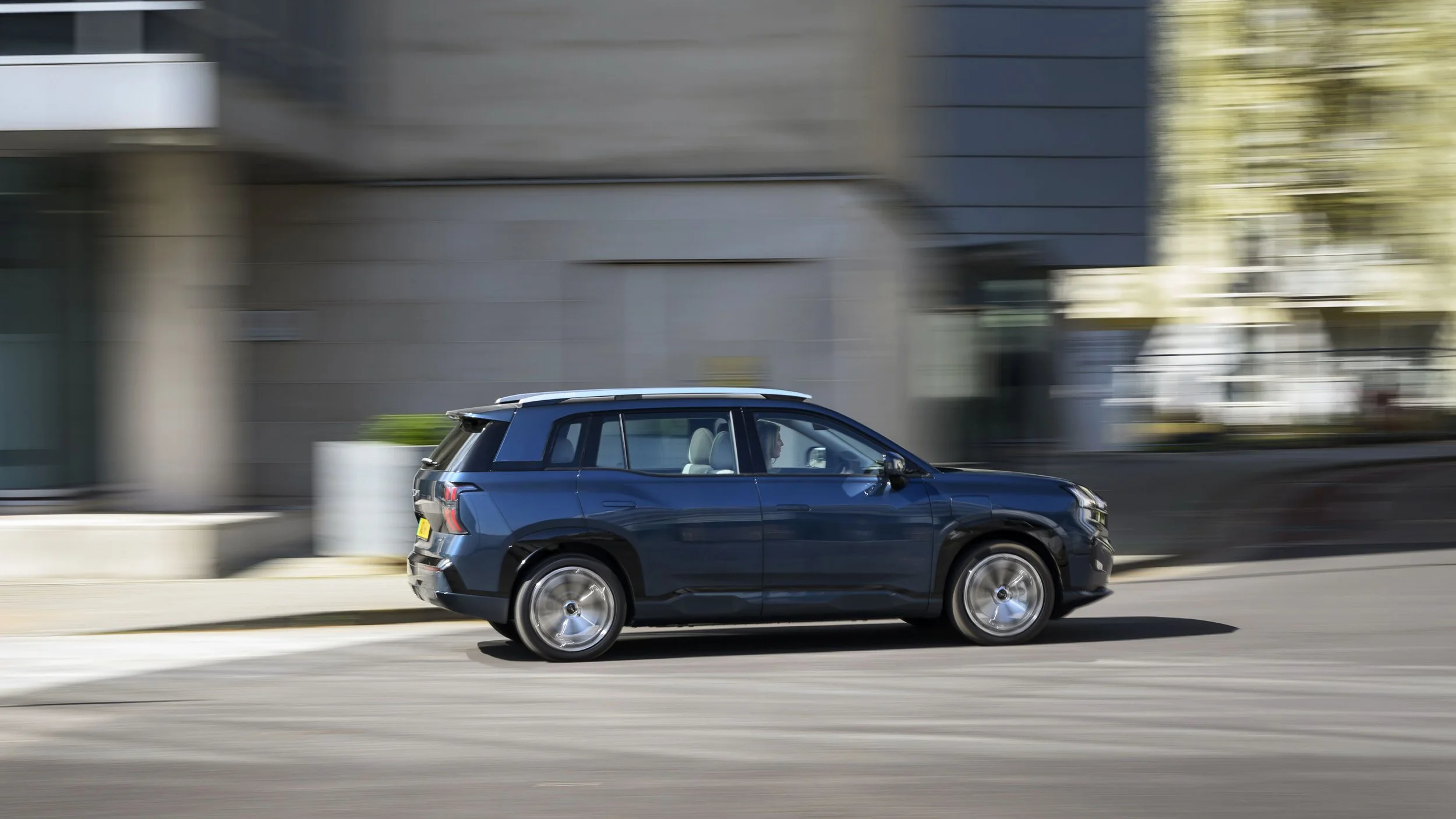 AION delivers UK's most comprehensive new car warranty 1.jpg