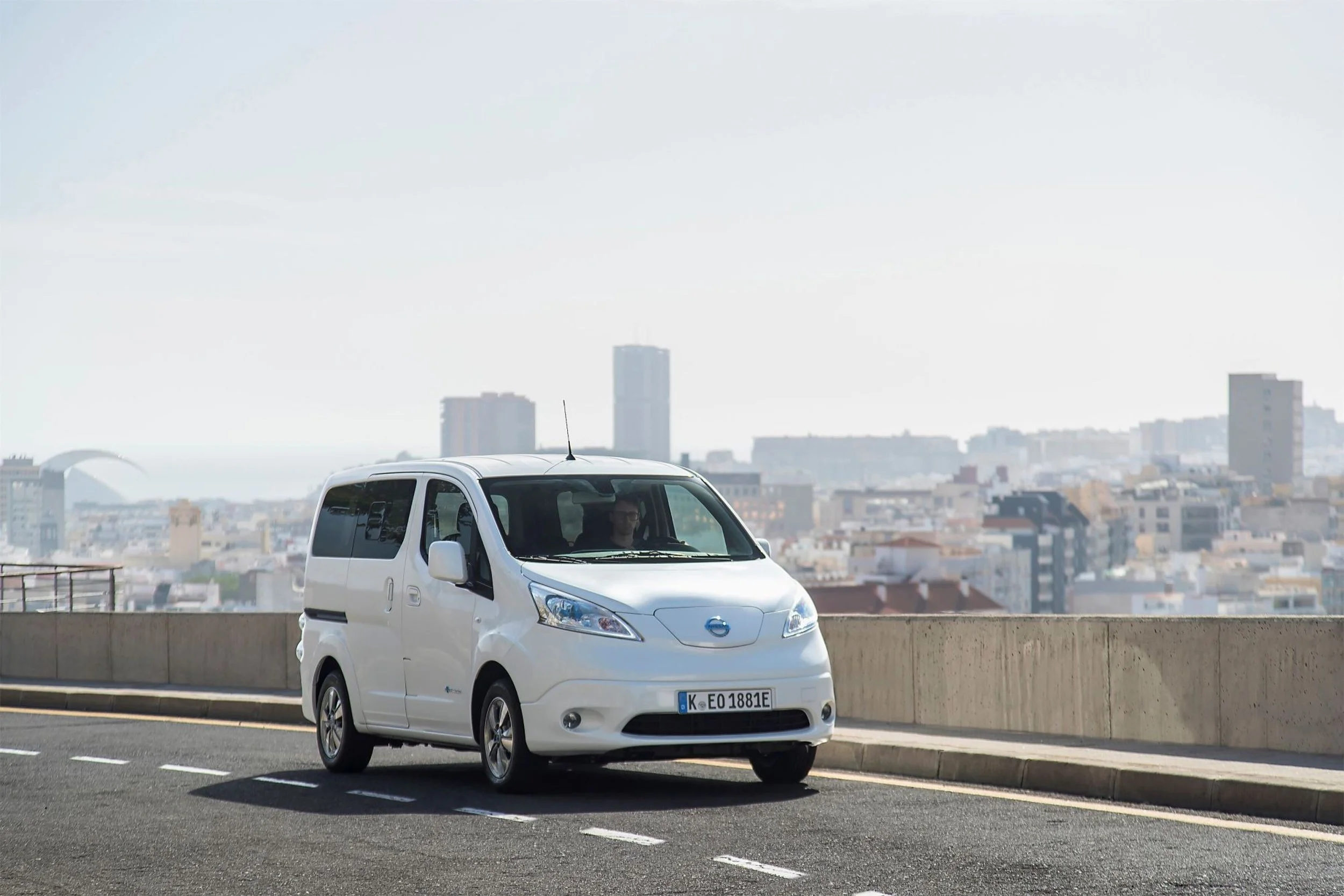 E NV200.jpg