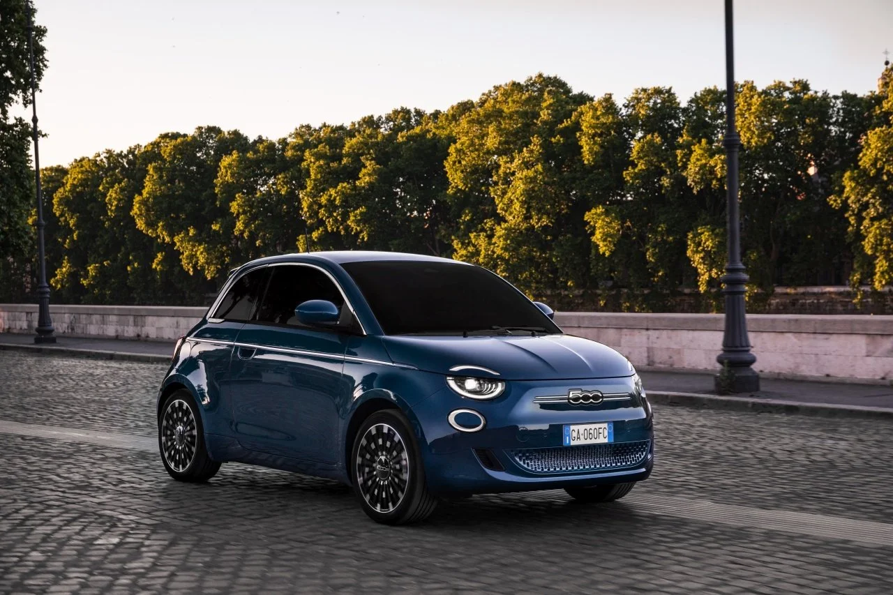 nowy-fiat-500-la-prima-hatchback.jpeg
