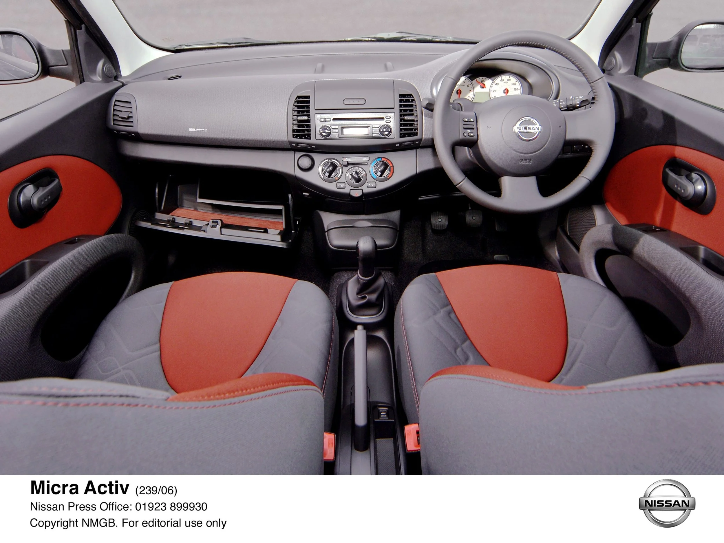 THE_GLOVEBOX_RELINED_Image_51096 (2).jpg