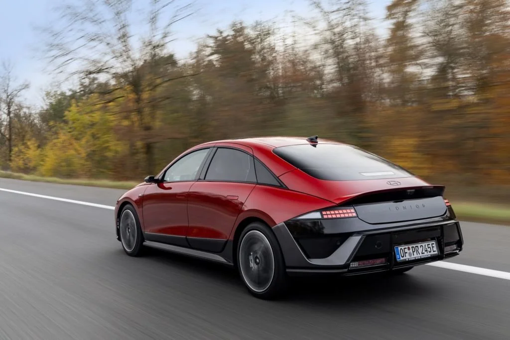 hyundai-ioniq-6-n-line-1125-18_wid_1024_bfc_off.jpg