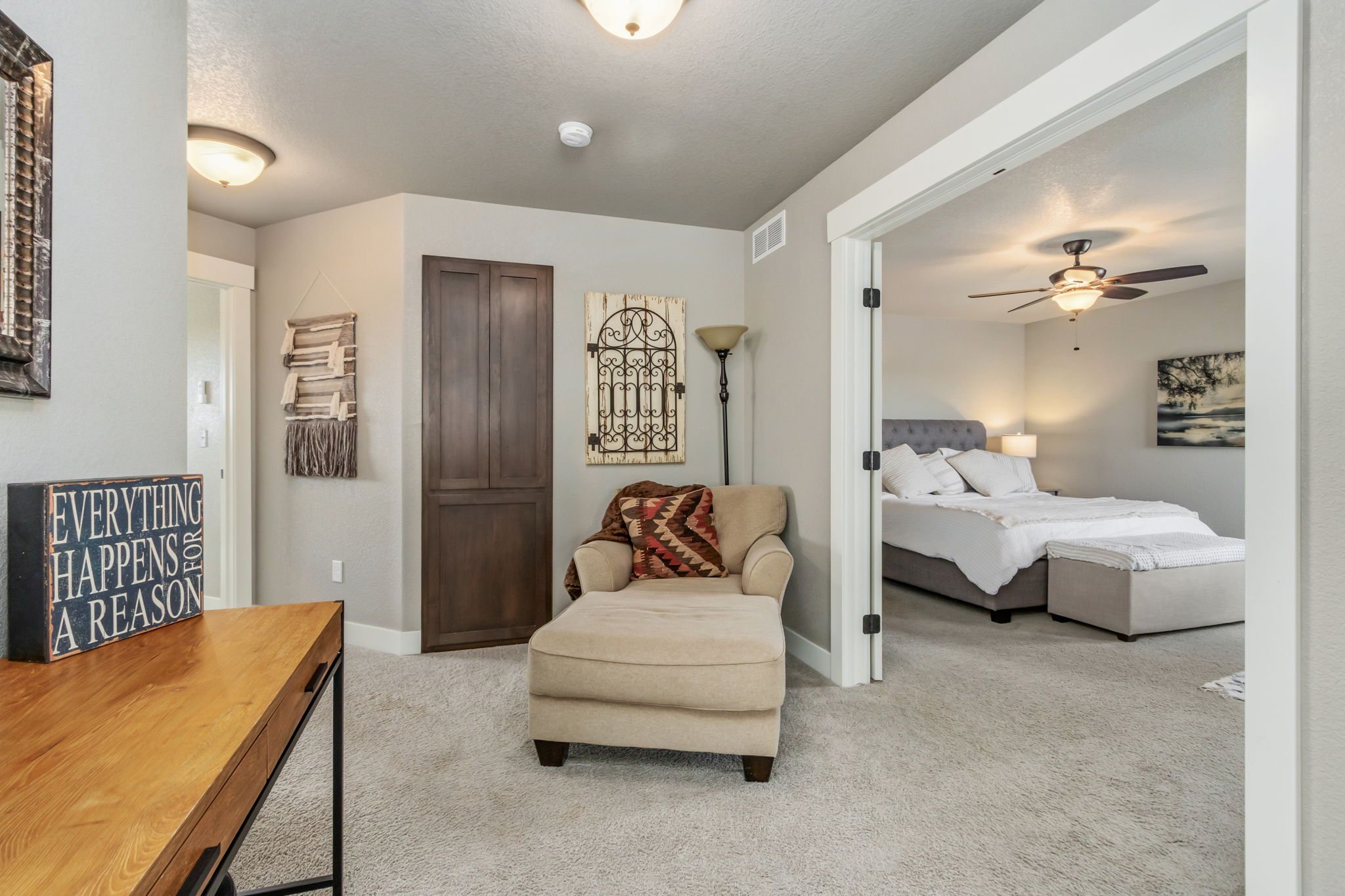 23-web-or-mls-608 Vermilion Peak Dr 23.jpg
