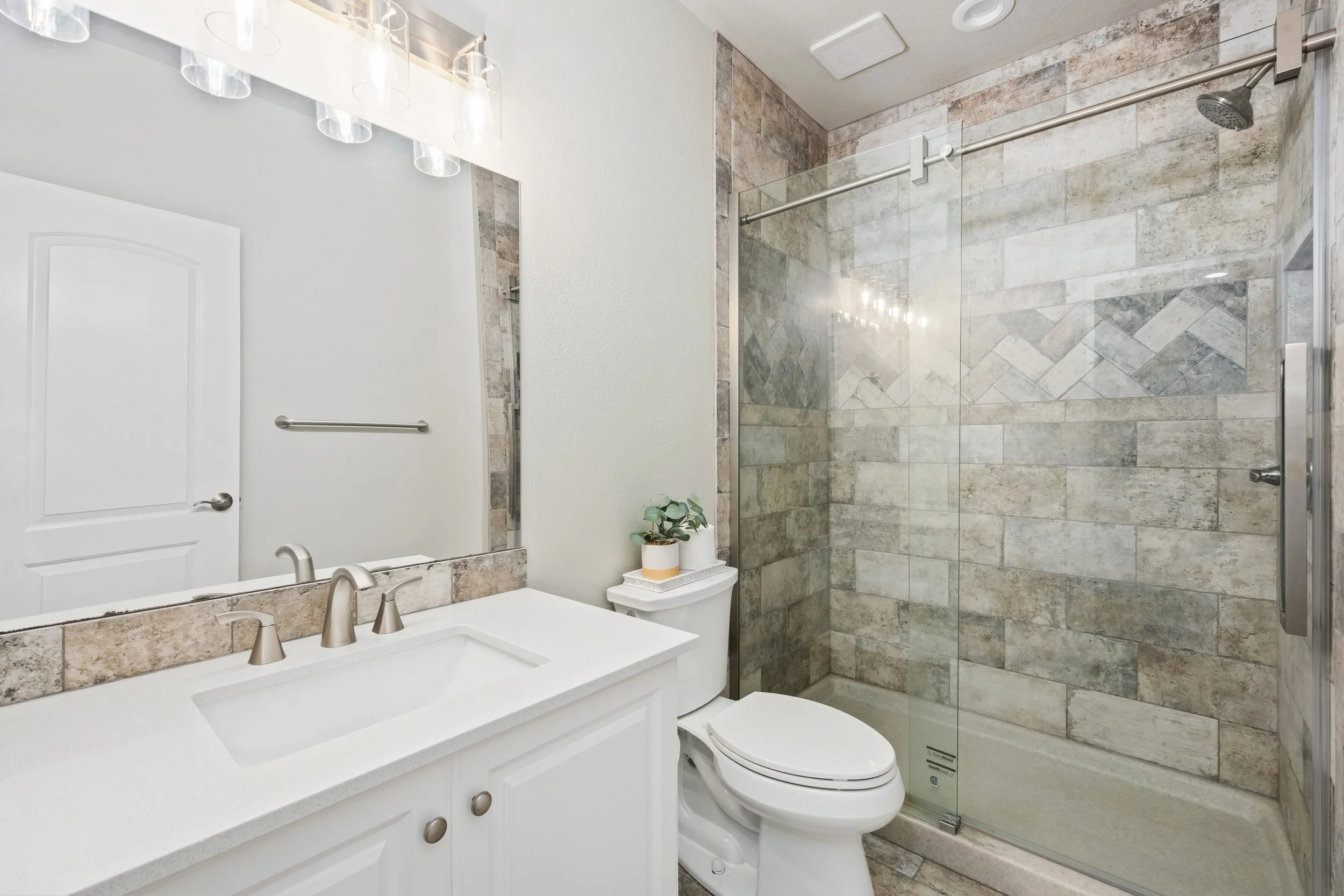 14-print-2152 Montauk Ln unit 3 14.jpg