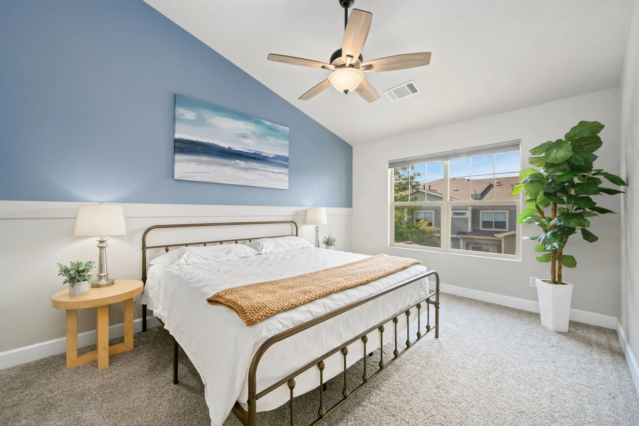 13-web-or-mls-5775 W 29th St 1307 13.jpg