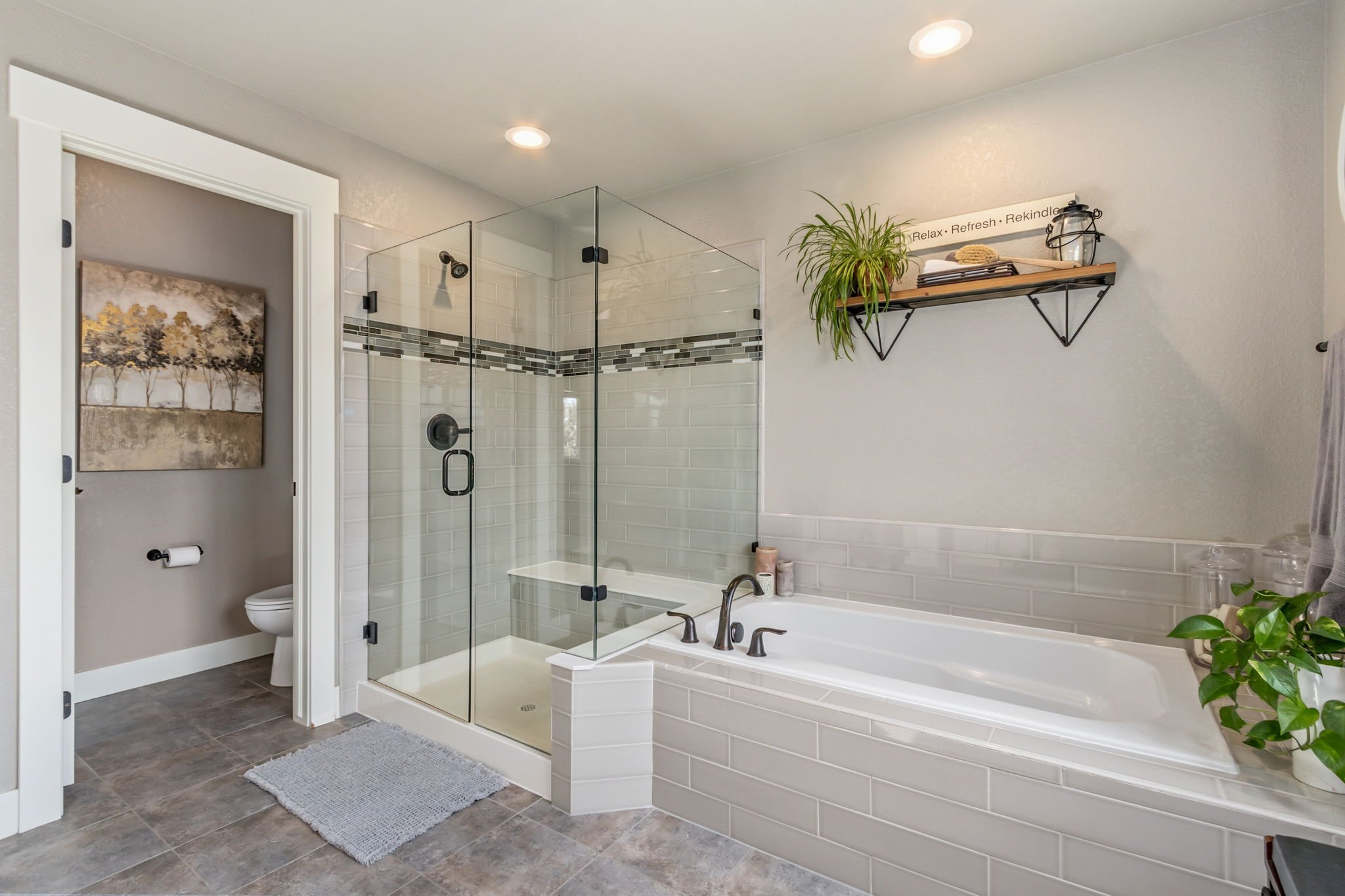 25-web-or-mls-608 Vermilion Peak Dr 25.jpg