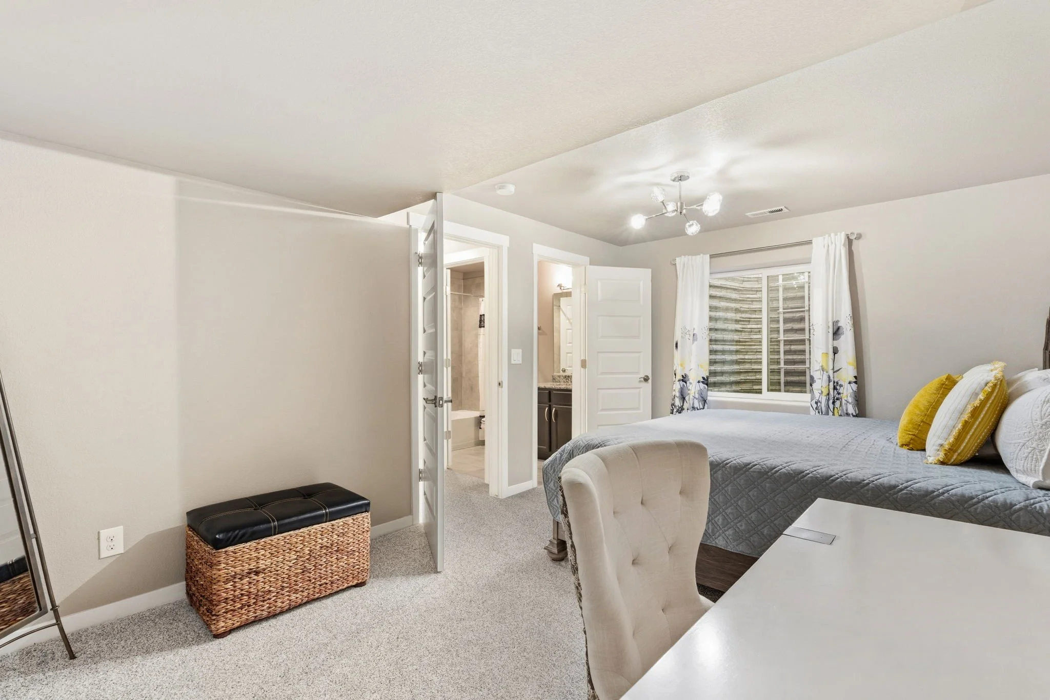 37-web-or-mls-8713 15th Street Rd 37.jpg