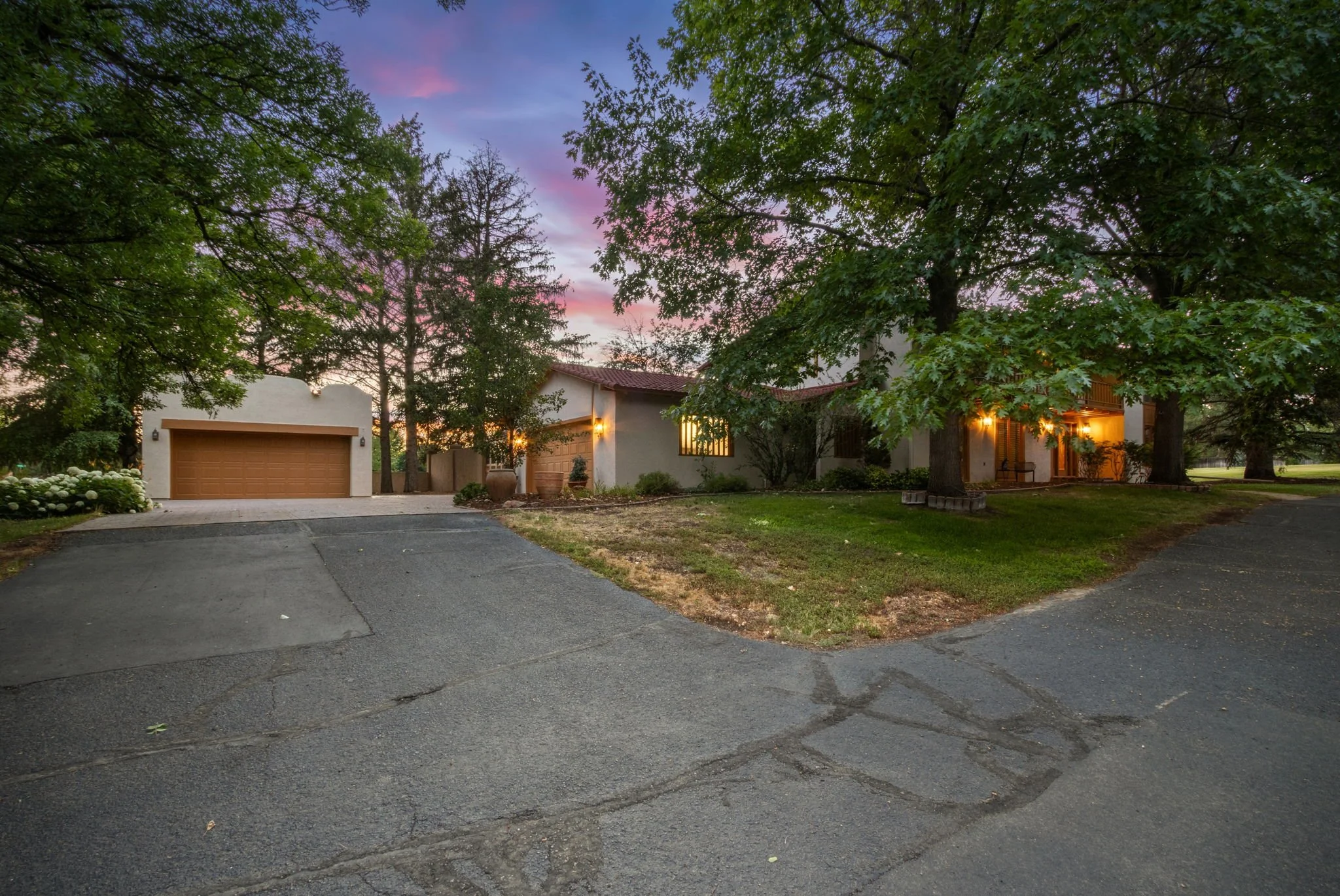 54-web-or-mls-3737 W 20th St 54.jpg