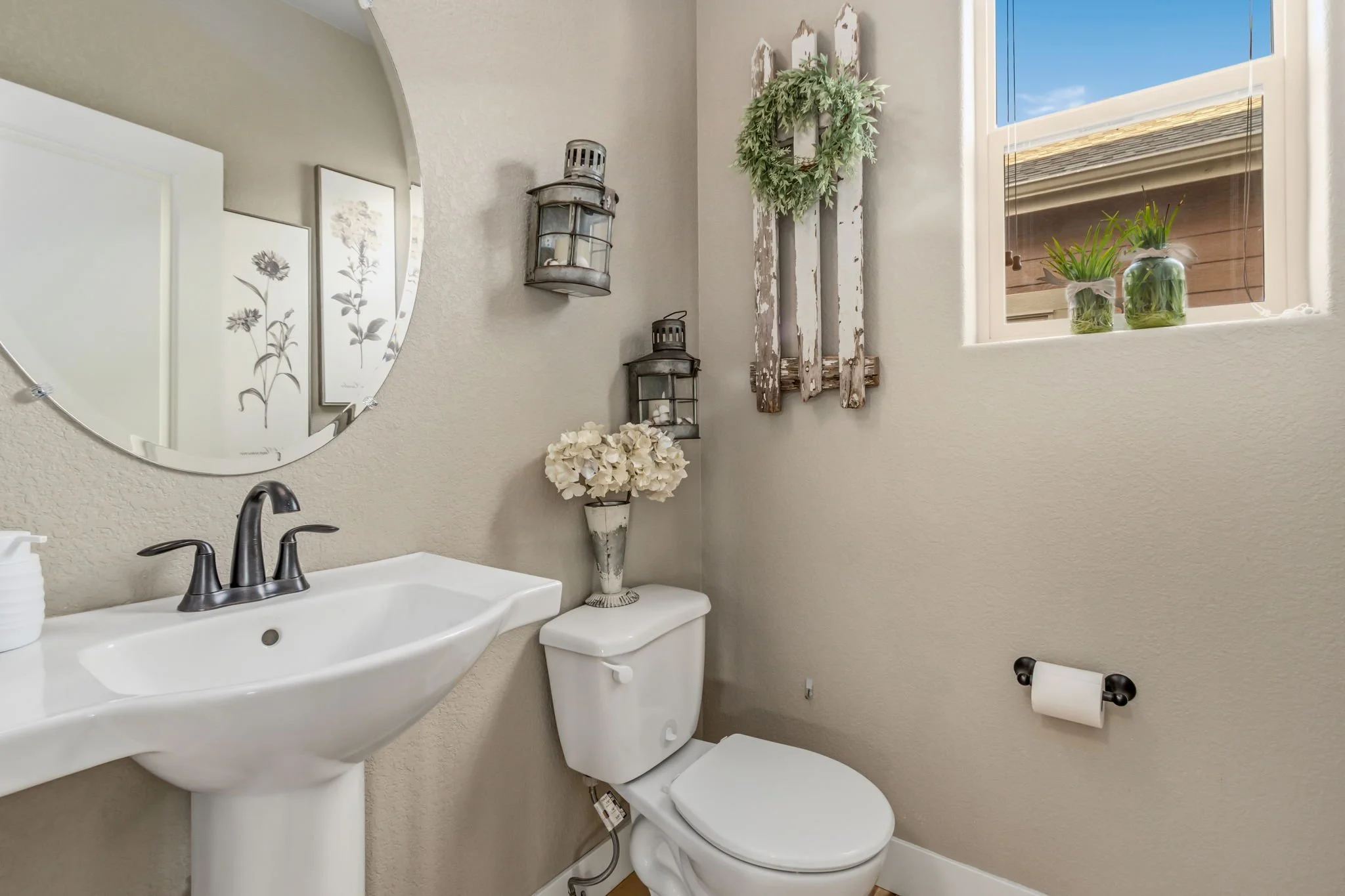 27-web-or-mls-608 Vermilion Peak Dr 27.jpg