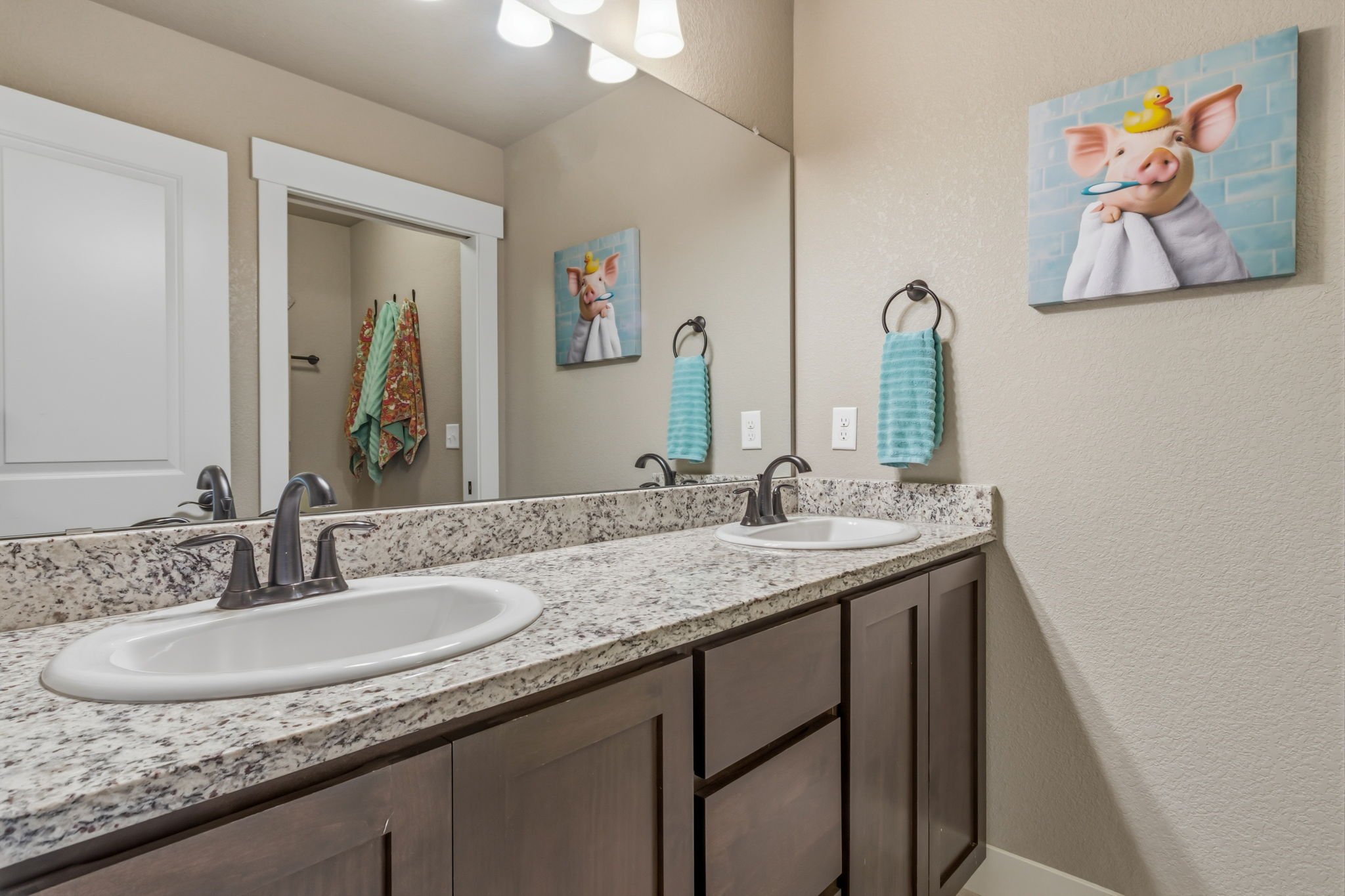 34-web-or-mls-608 Vermilion Peak Dr 34.jpg