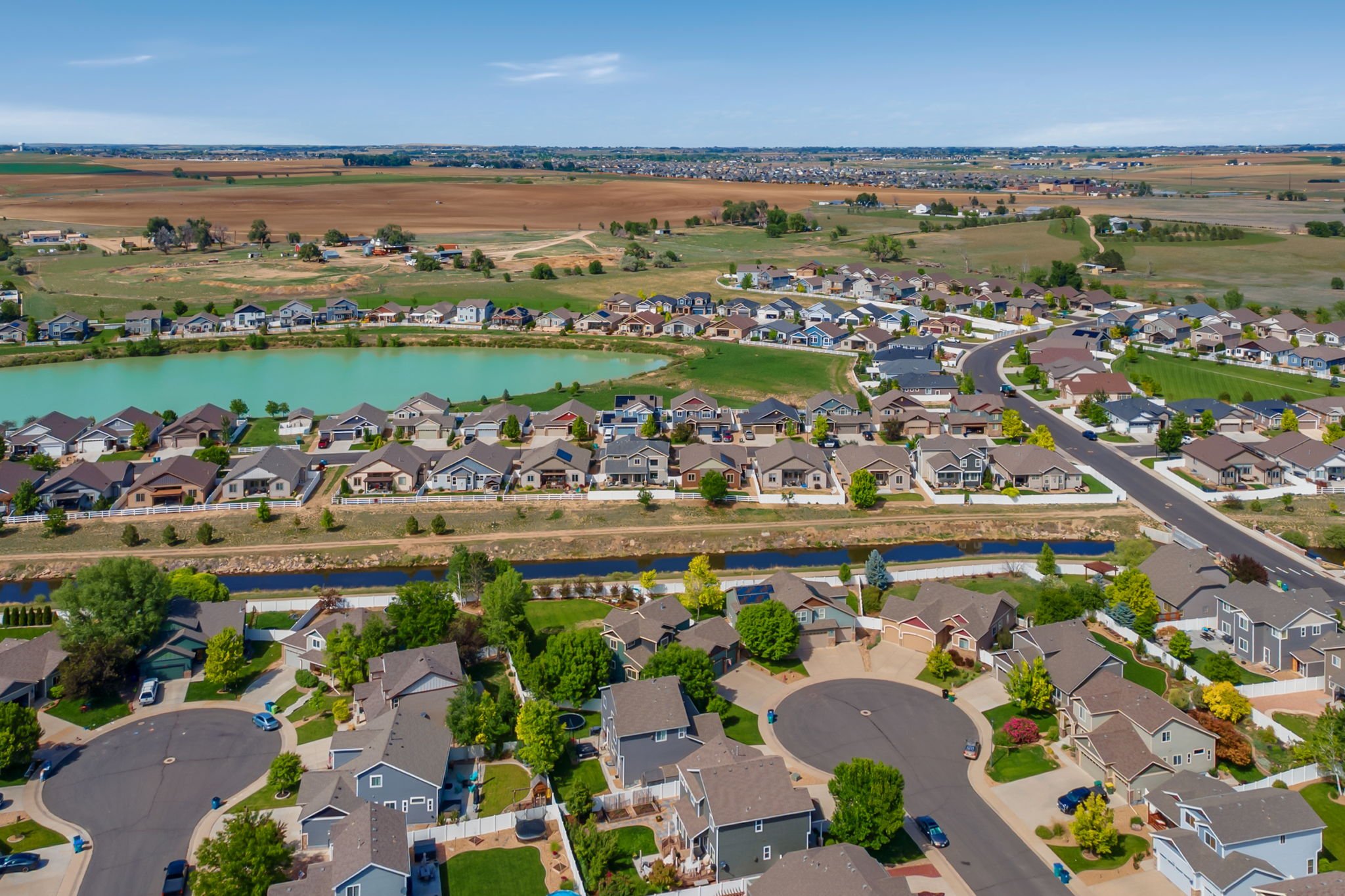 60-web-or-mls-608 Vermilion Peak Dr 59.jpg