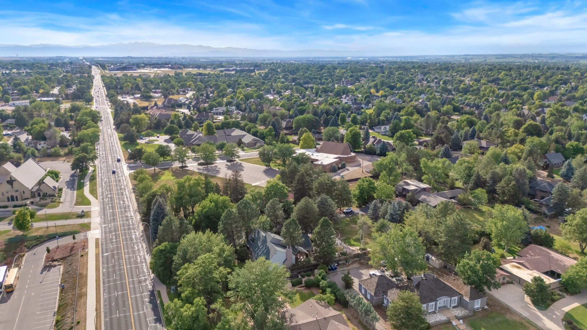 66-web-or-mls-3737 W 20th St 66.jpg