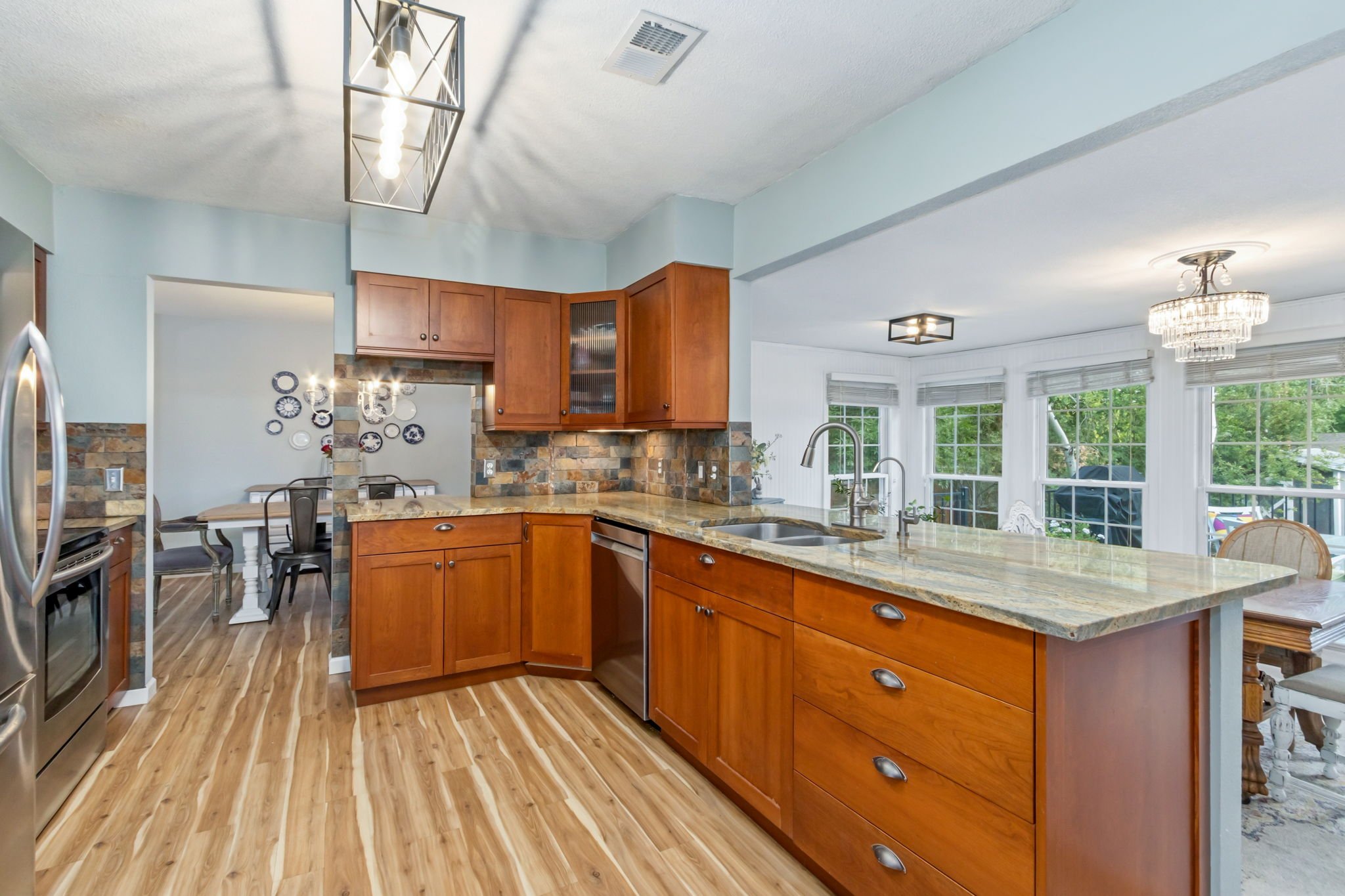 14-web-or-mls-4212 Redbird Pl 14.jpg