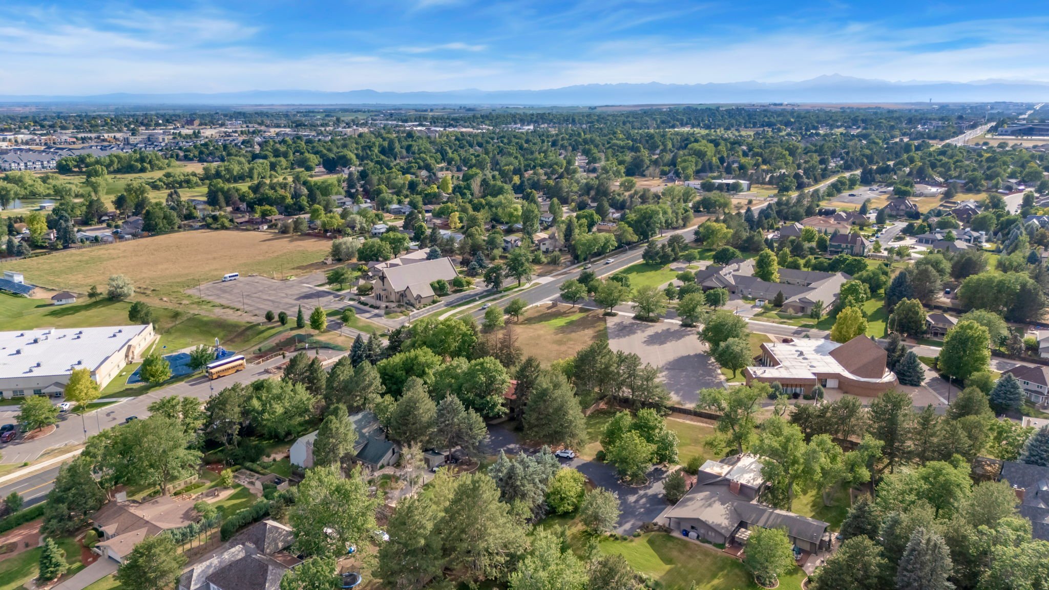 67-web-or-mls-3737 W 20th St 67.jpg