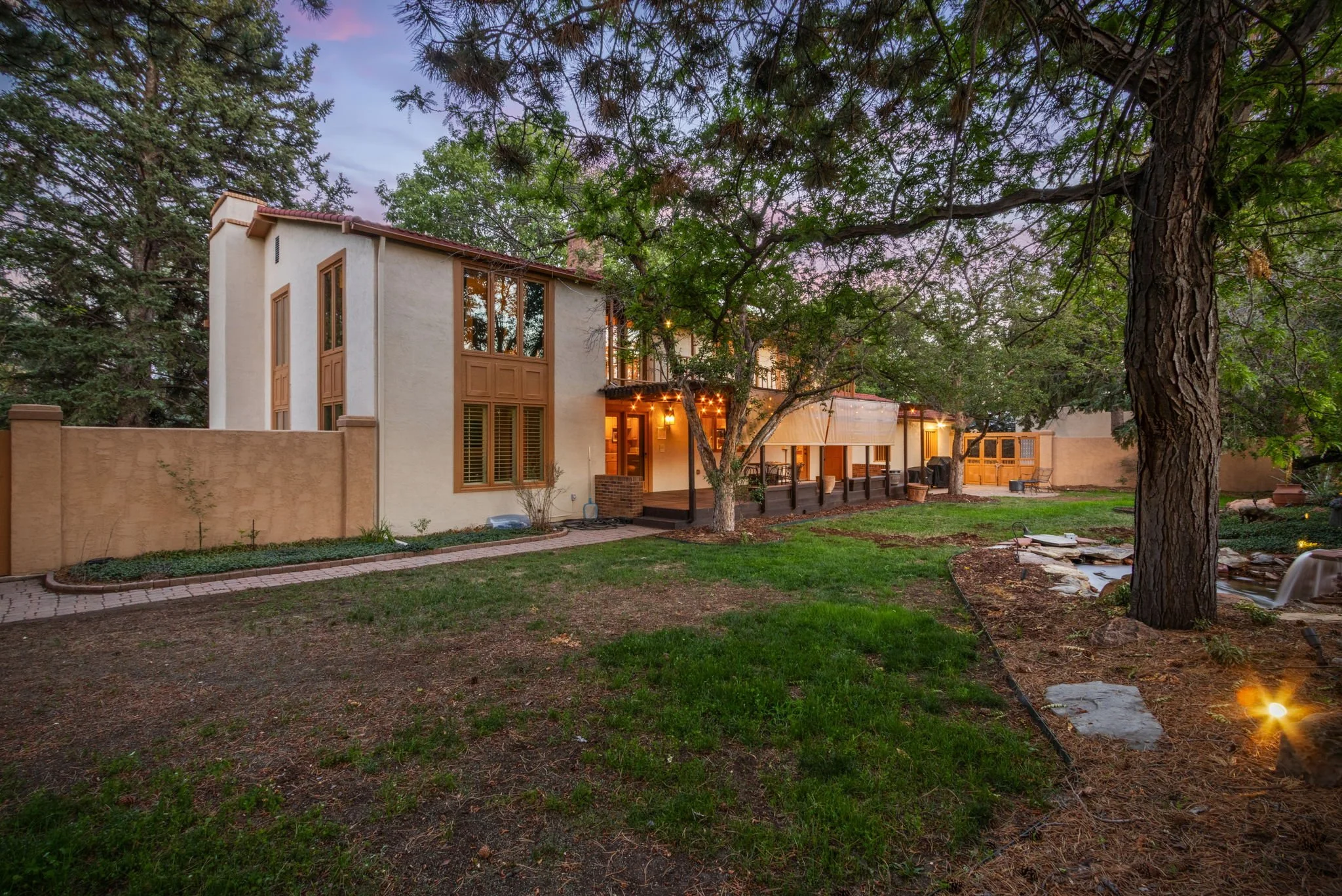 59-web-or-mls-3737 W 20th St 59.jpg