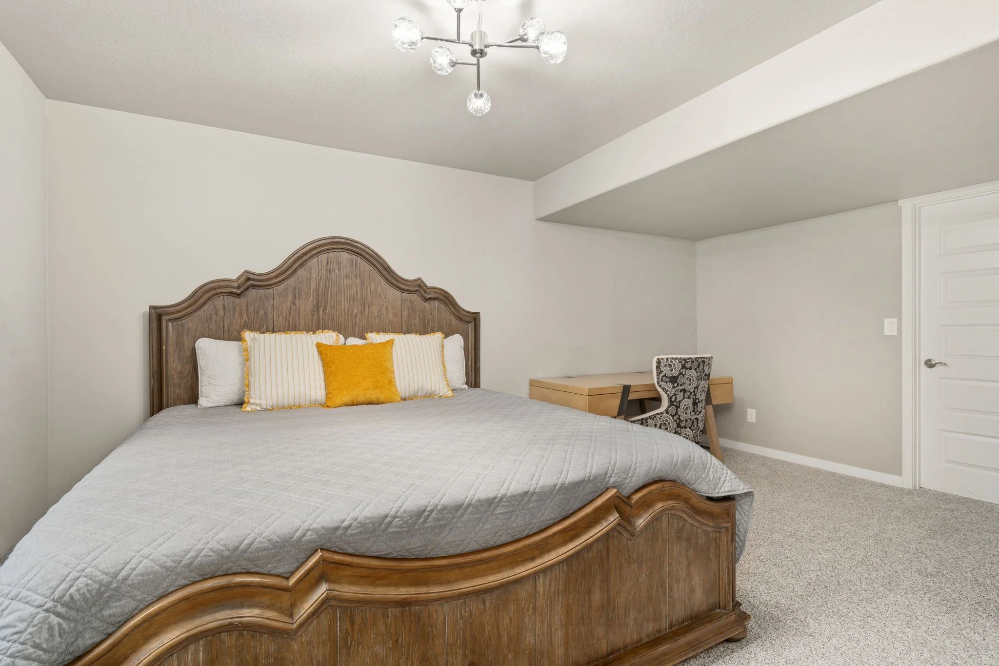 36-web-or-mls-8713 15th Street Rd 36.jpg