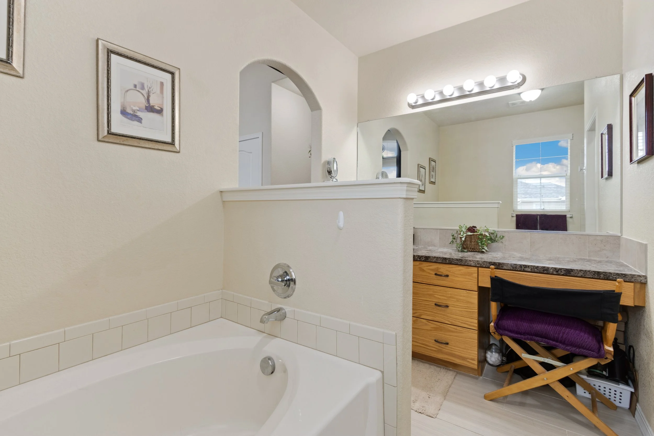 9-print-4672 W 20th Street Rd 925 9.jpg