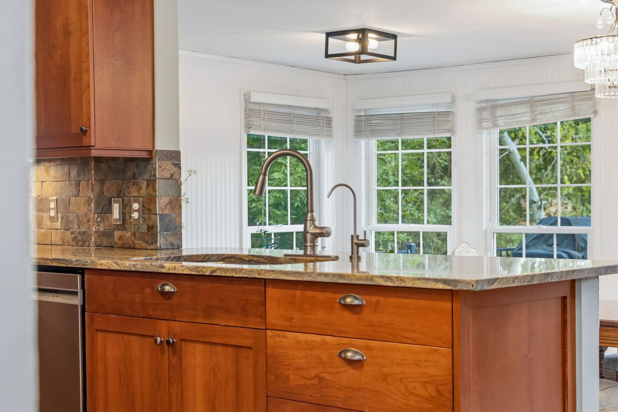 16-web-or-mls-4212 Redbird Pl 16.jpg