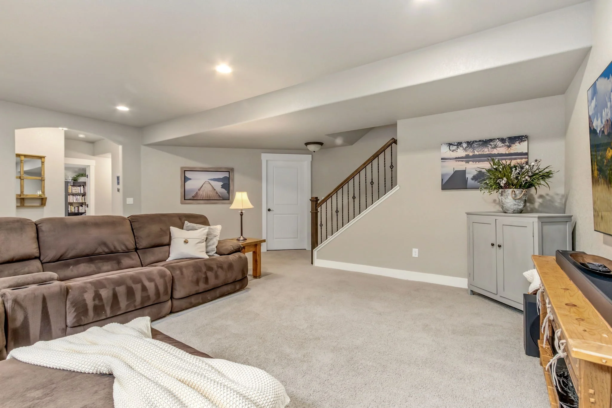 32-web-or-mls-608 Vermilion Peak Dr 32.jpg